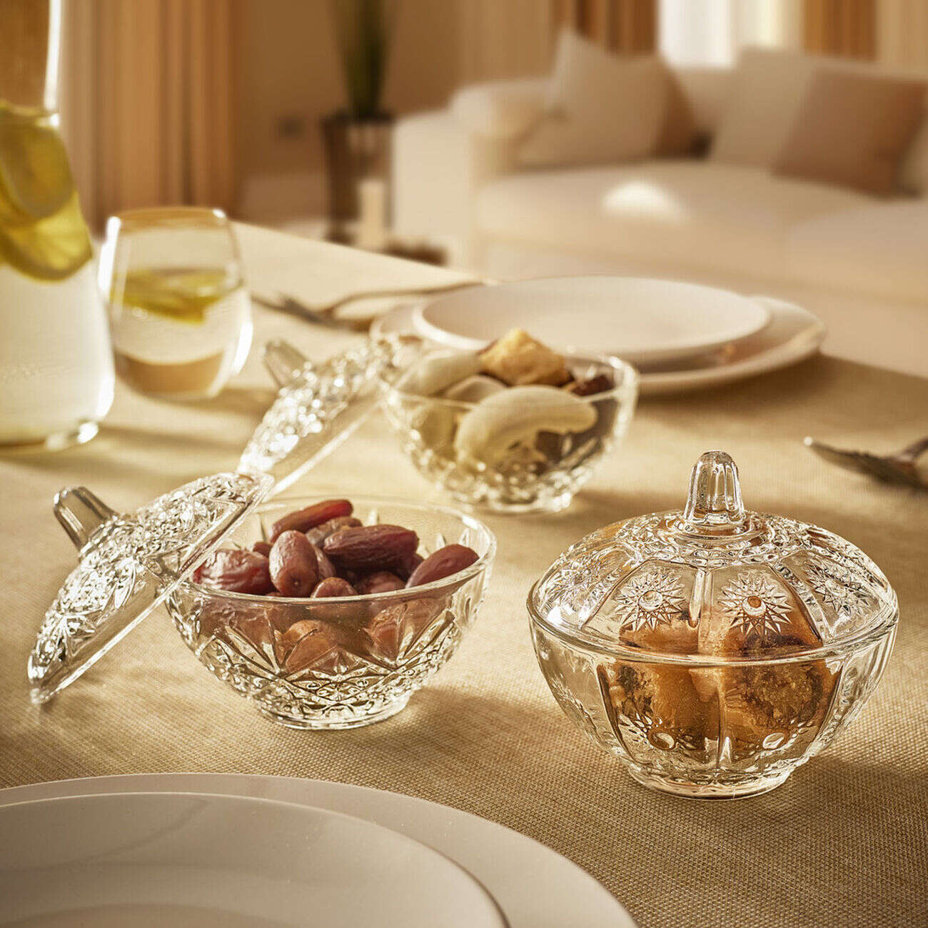 Coupelle en verre avec couvercle motif diamant Ø12xH12cm