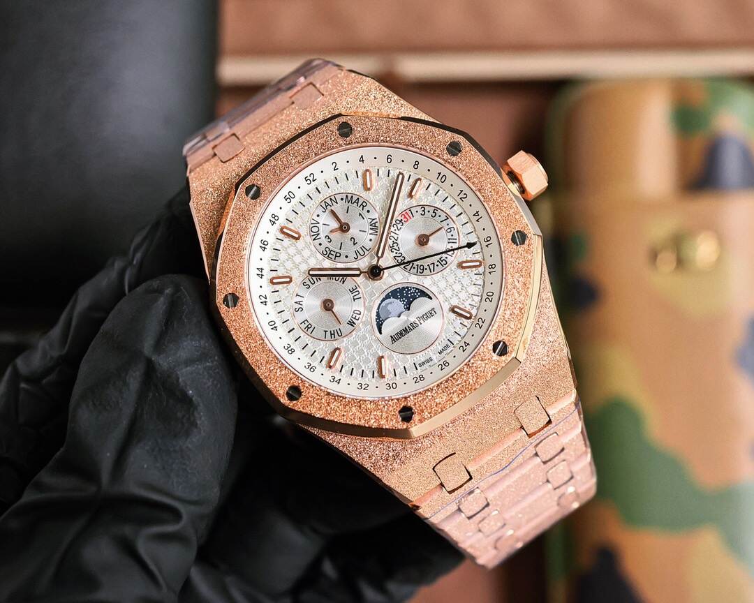 Audemars Piguet AP オーデマピゲ ロイヤルオーク シリーズ 複雑機能万年暦腕時計 26574ST.OO.1220ST.01
