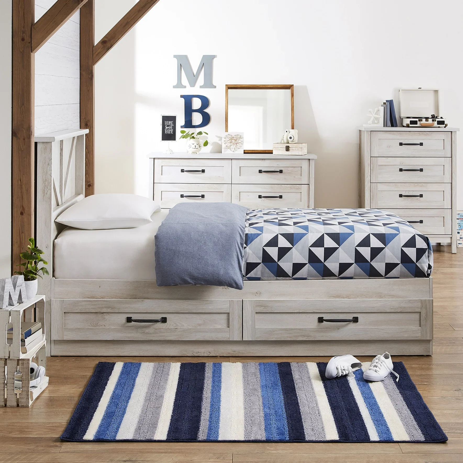 Better Homes & Gardens Modern Farmhouse 6-Drawer Dresser, Rustic White Finish