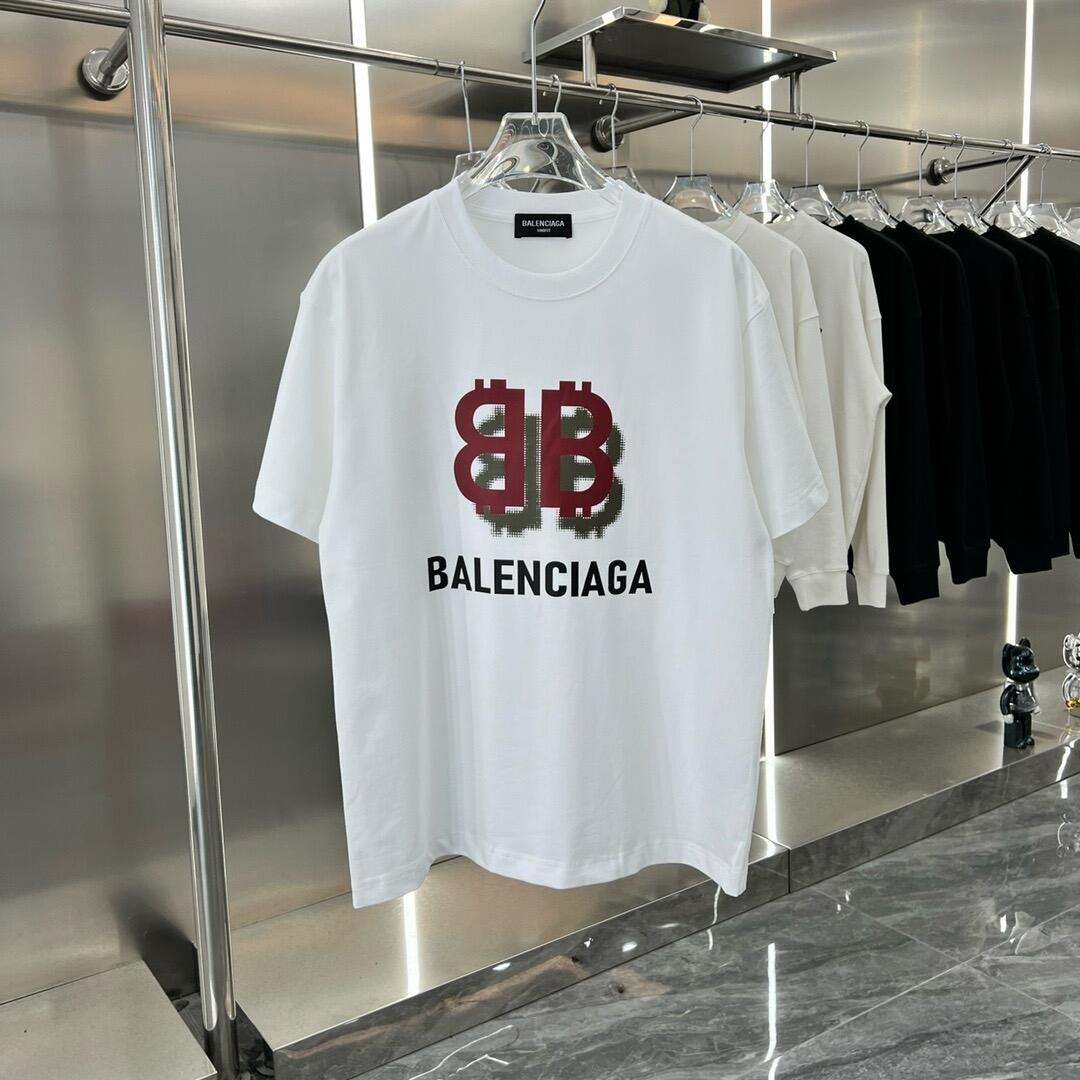 【BALENCIAGA】（バレンシアガ ）半袖 ご好評に付き再入荷！半袖Tシャツ