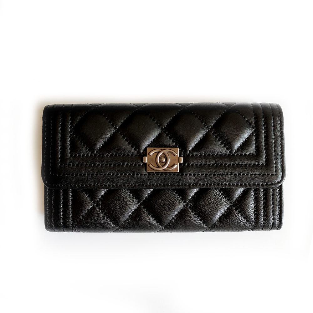 New Chanel wallet