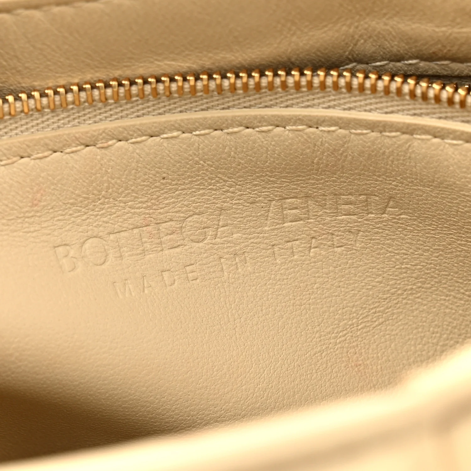 Lambskin Maxi Intreccio Padded Chain Cassette Crossbody Bag Porridge