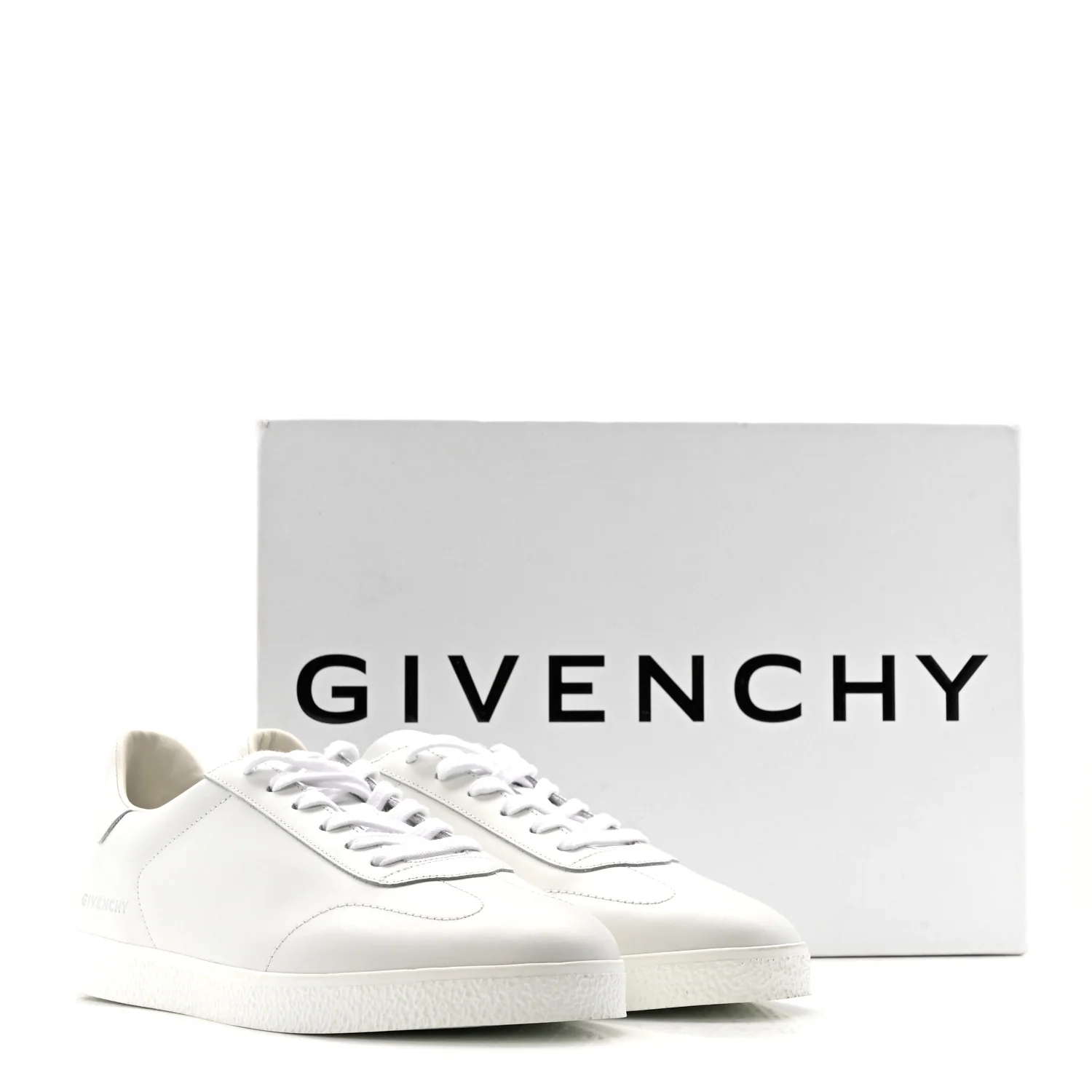 Calfskin Logo Debossed Town Sneakers 43 White