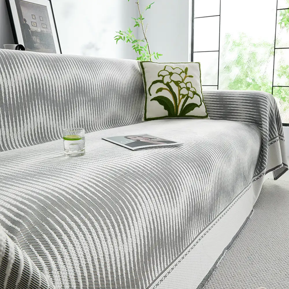 Modern Geometric Cooling Ice Silk Breathable Sofa Blanket Couch Cover