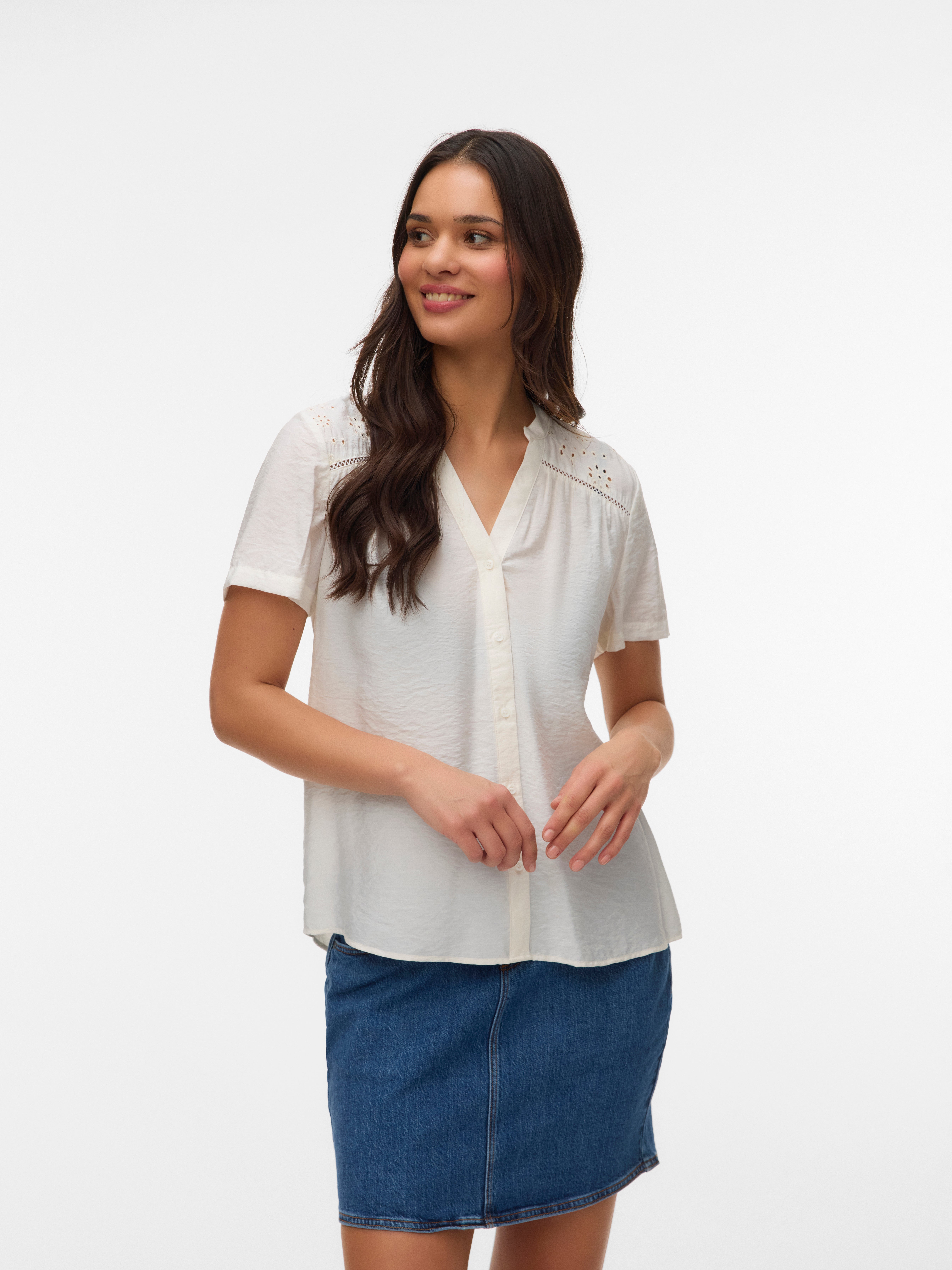VERO MODA® Standard Fit V-Neck Top