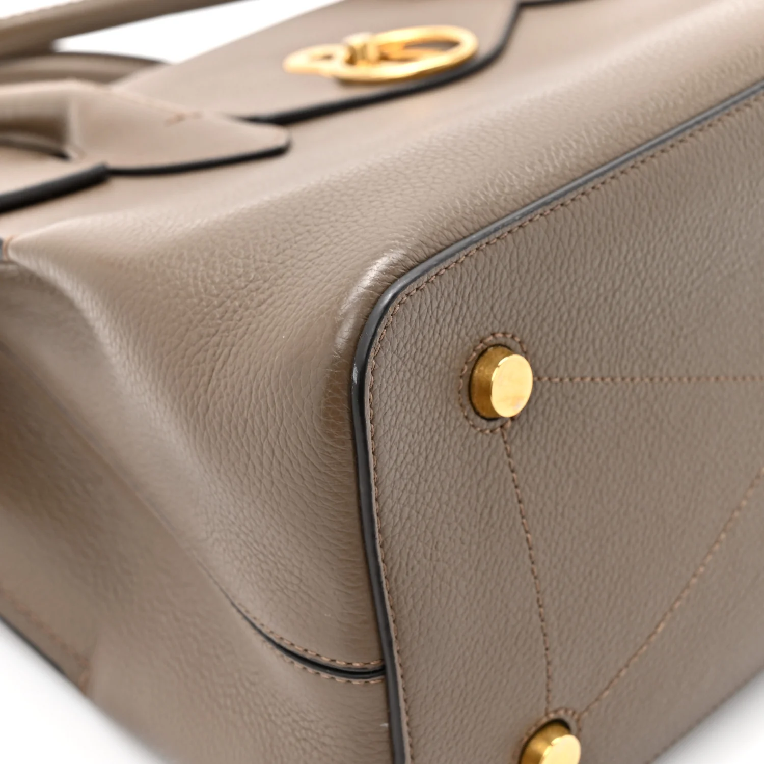 Small Classic Grain Calfskin Seaton Clay