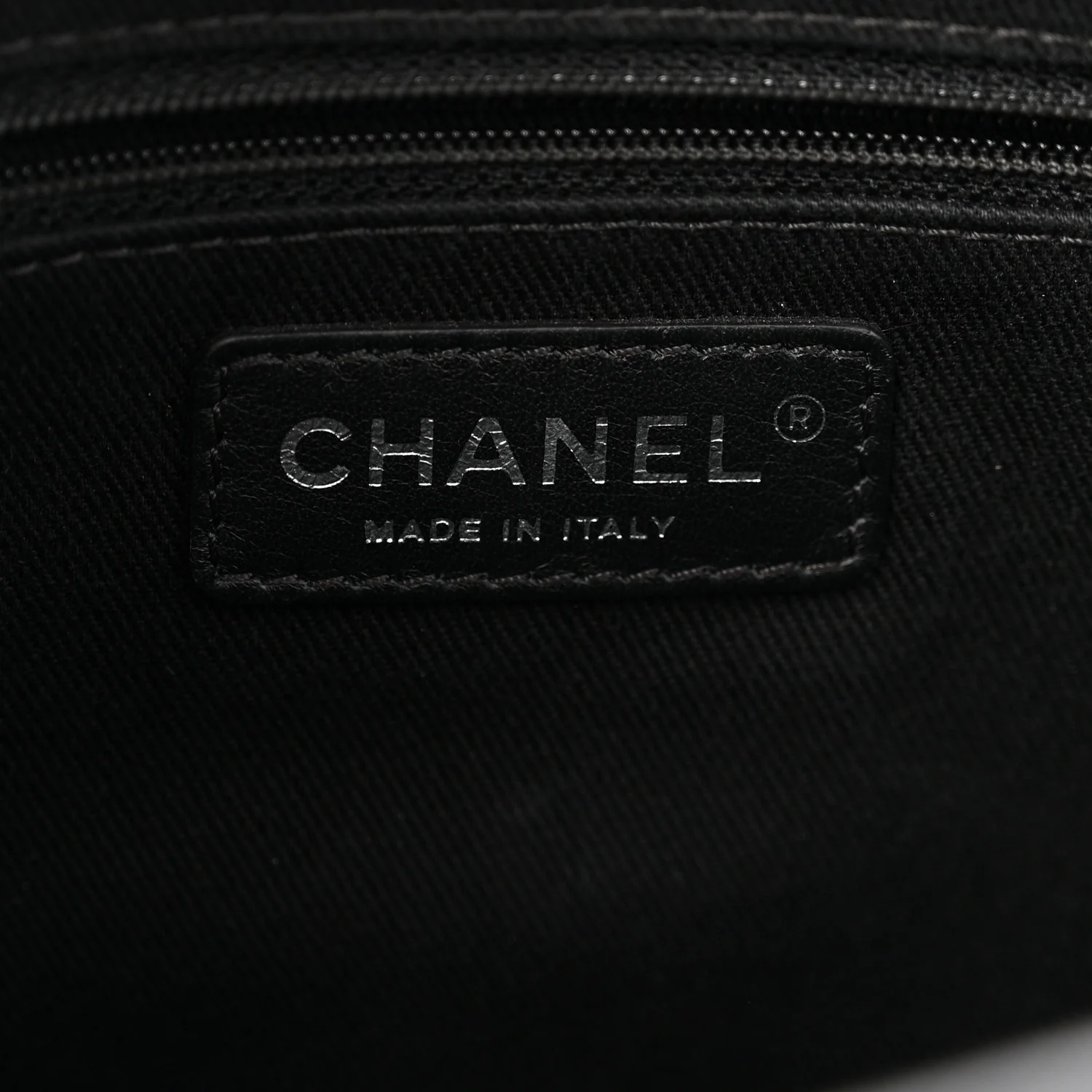 Caviar Quilted CC Timeless Soft Tote Black