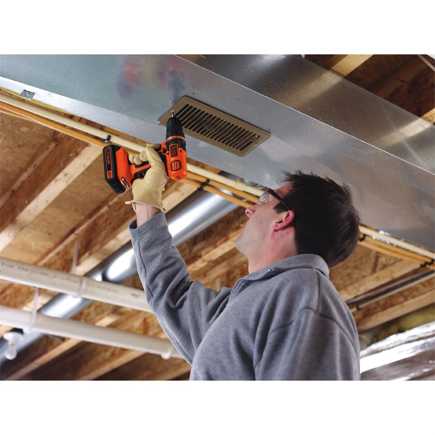BLACK+DECKER 20 - Volt Max* Lithium - Ion Drill - Driver, LDX120C