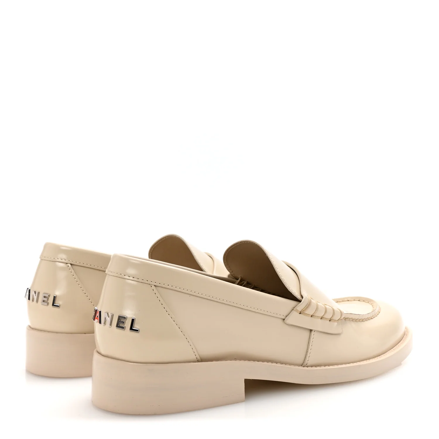 Shiny Calfskin Logo Loafers 38.5 Light Beige