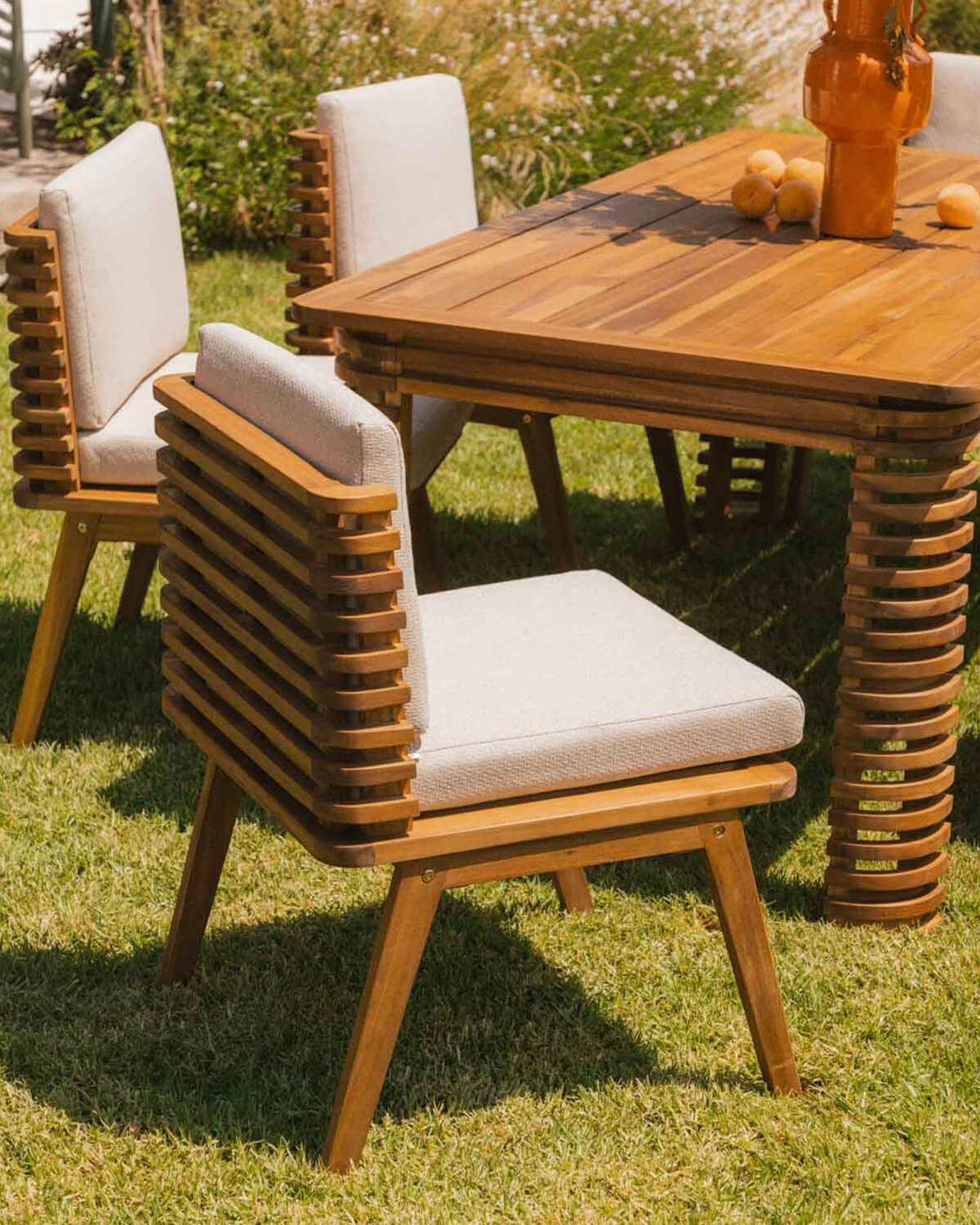 Hazan - Silla de Exterior de Madera de Acacia con Cojines de Tela Hazan