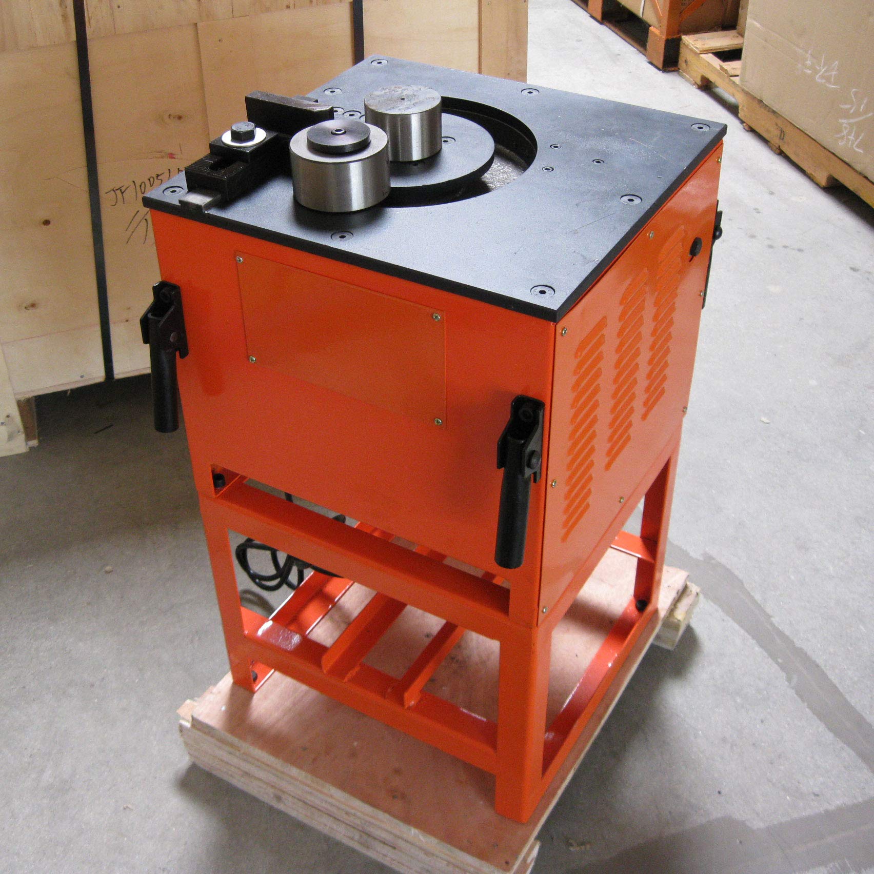 Electric Rebar Bender - Heavy Duty Bending Up to #8(1 inch/25 mm) Grade 60 Rebar(Model: RB-258A)