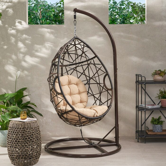Fauteuil suspendu en forme de larme Robert Wicker