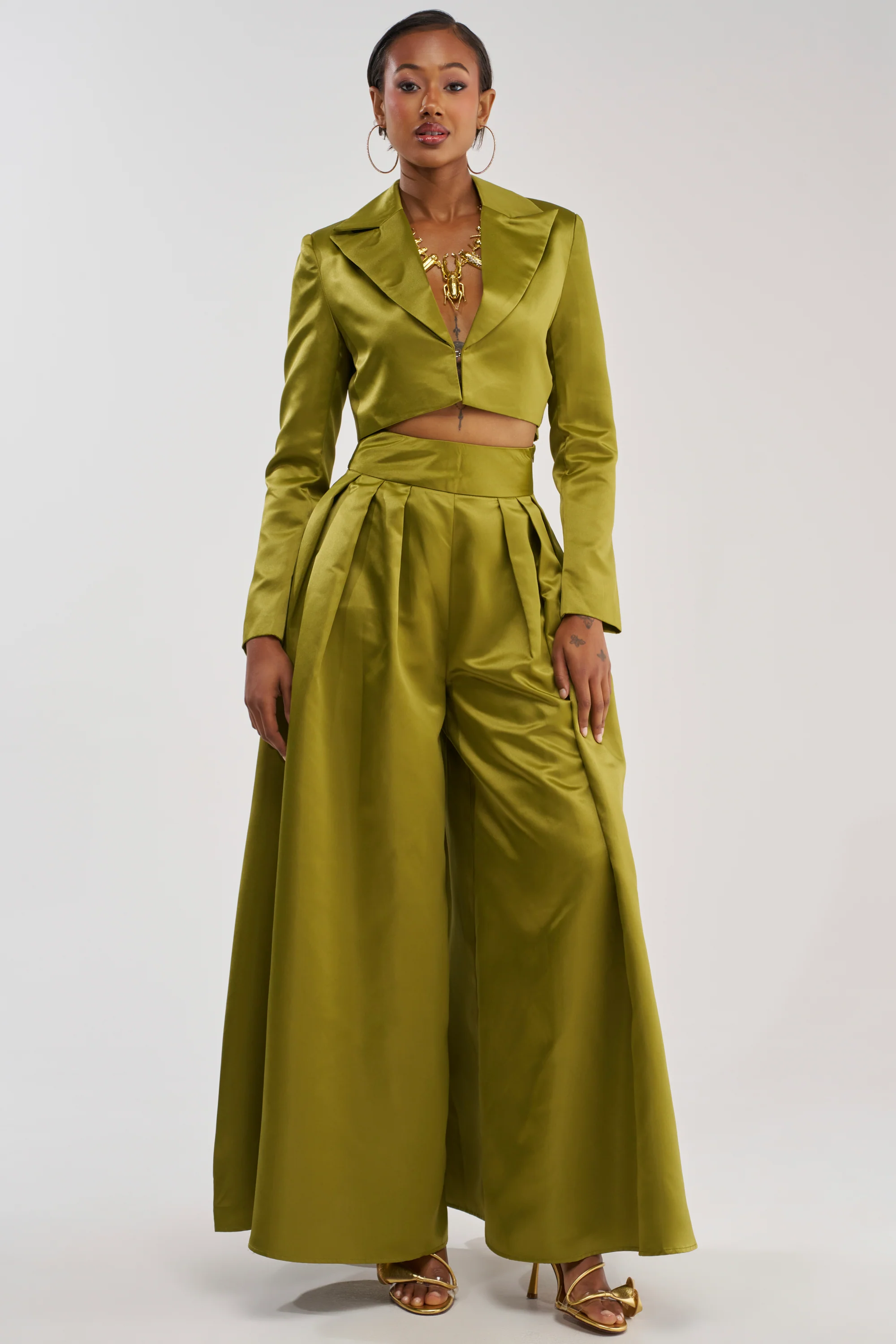 LILA SATIN TROUSER IN CHARTREUSE - Akira Store