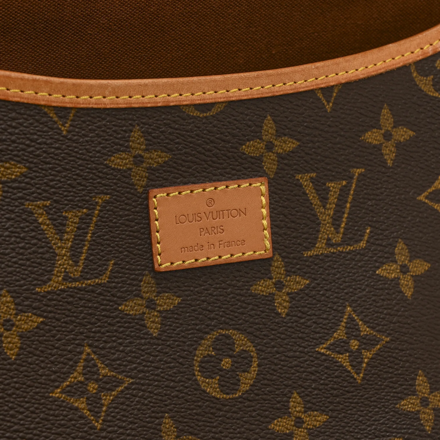 Monogram Saumur 35