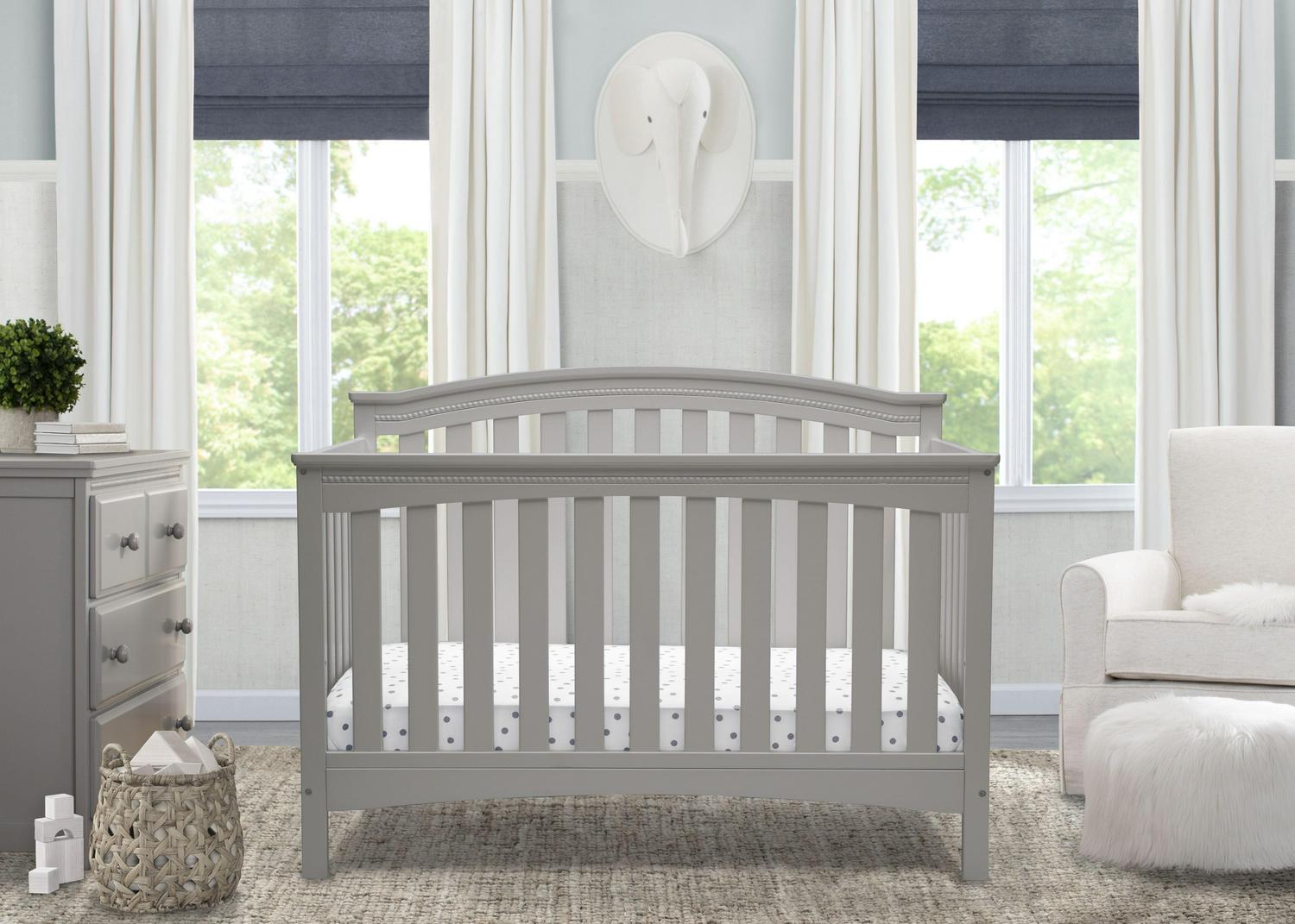 Delta Children Waverly 6 - in - 1 Convertible Baby Crib. Grey