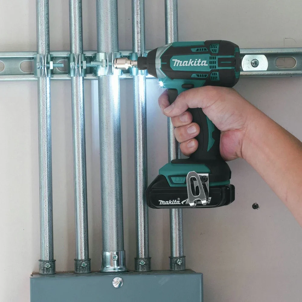 Makita CT225SYX Drill Driver, 18V, 480 lb Tarque 2900 RPM