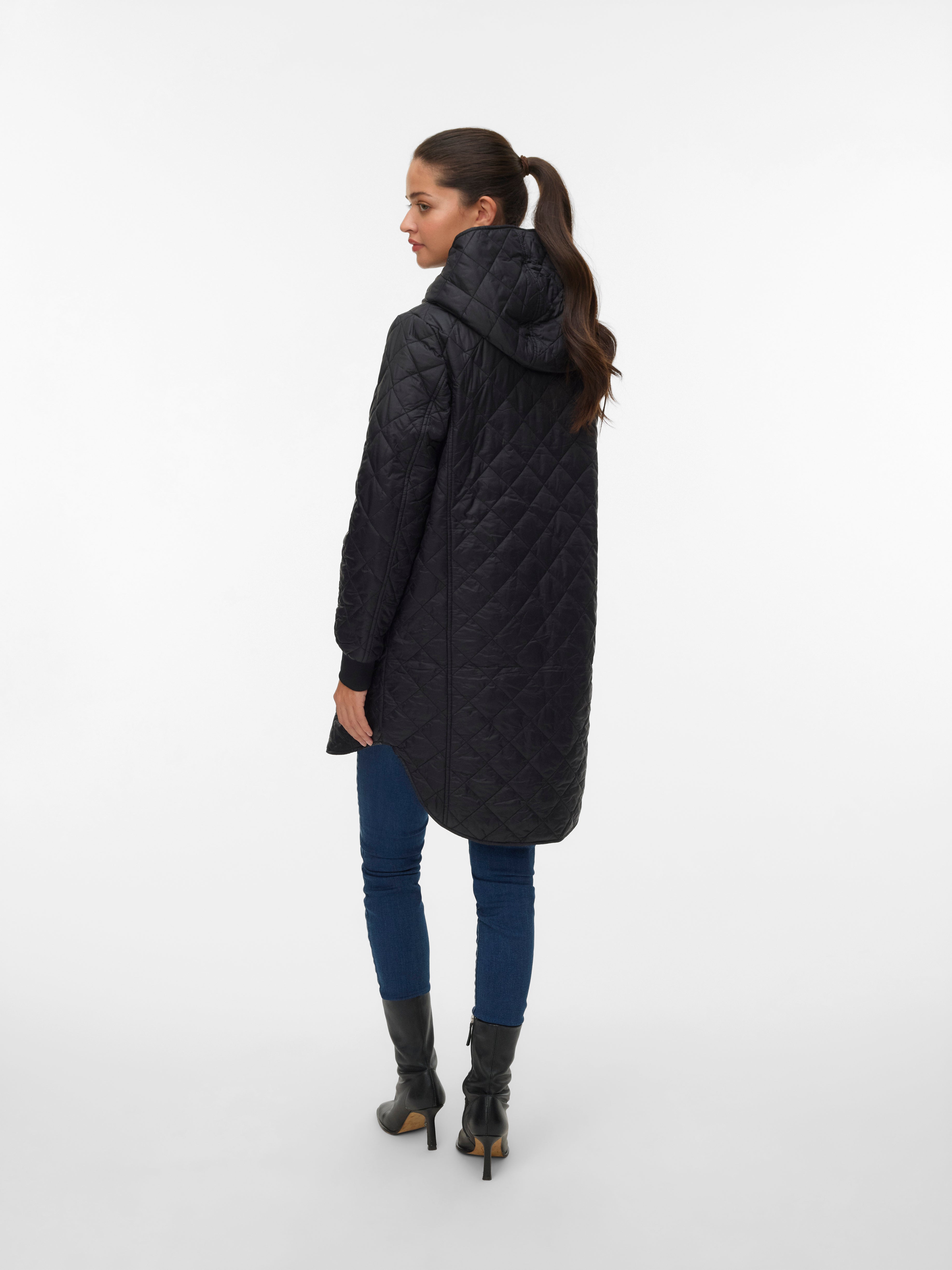 VERO MODA® VMHAYLE Quilted Jacket