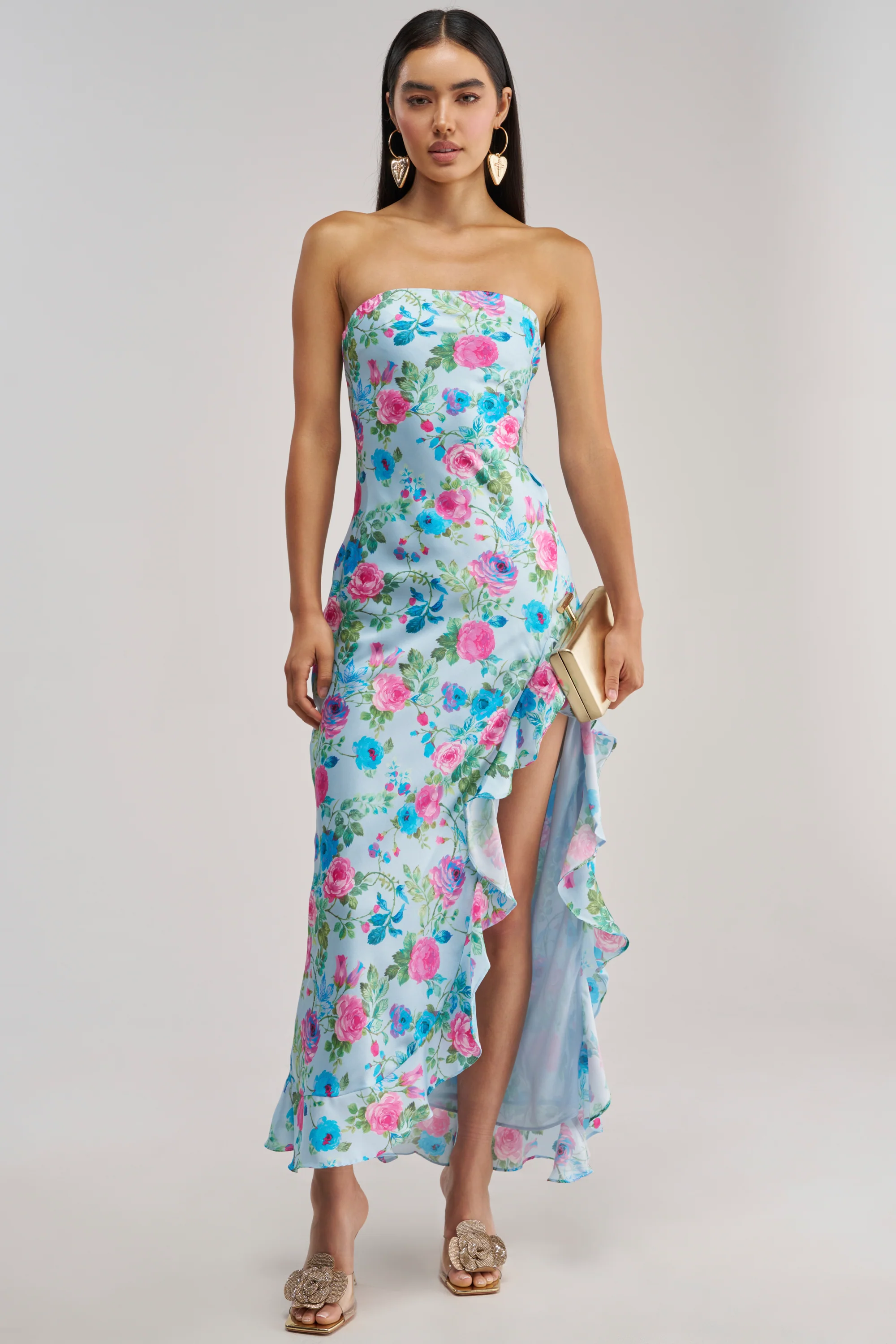SHE IS THE MOMENT FLORAL MAXI DRESS - Akira Store