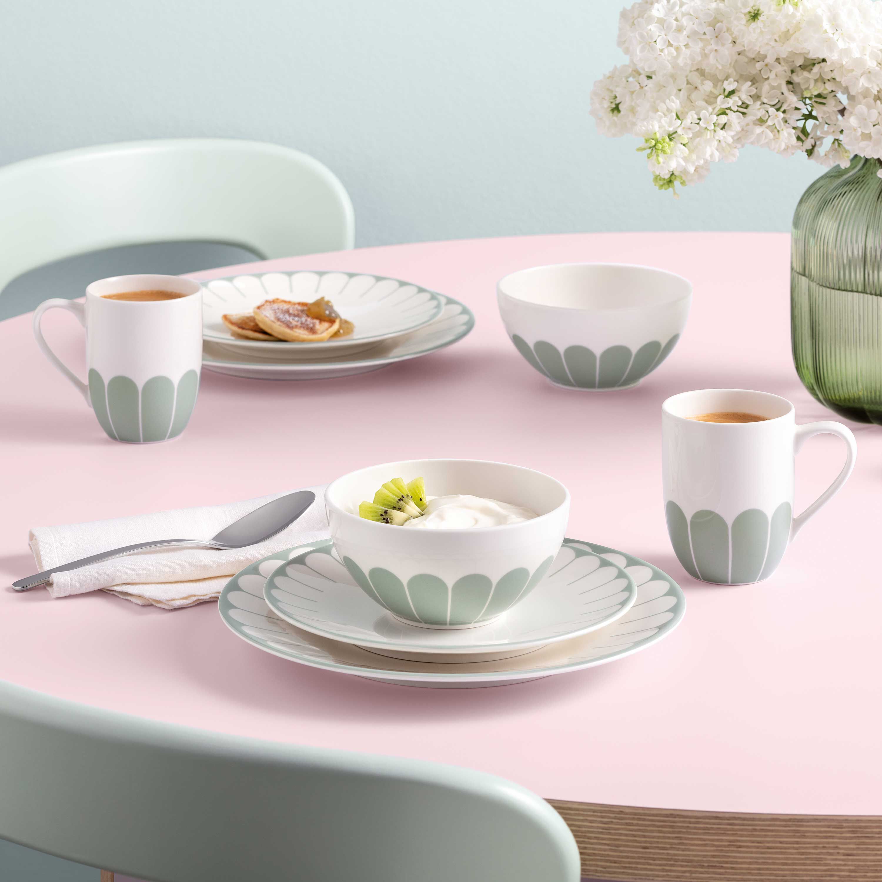 Fleur Salad/ Dessert Plate - Green, 8.4'', Premium Porcelain