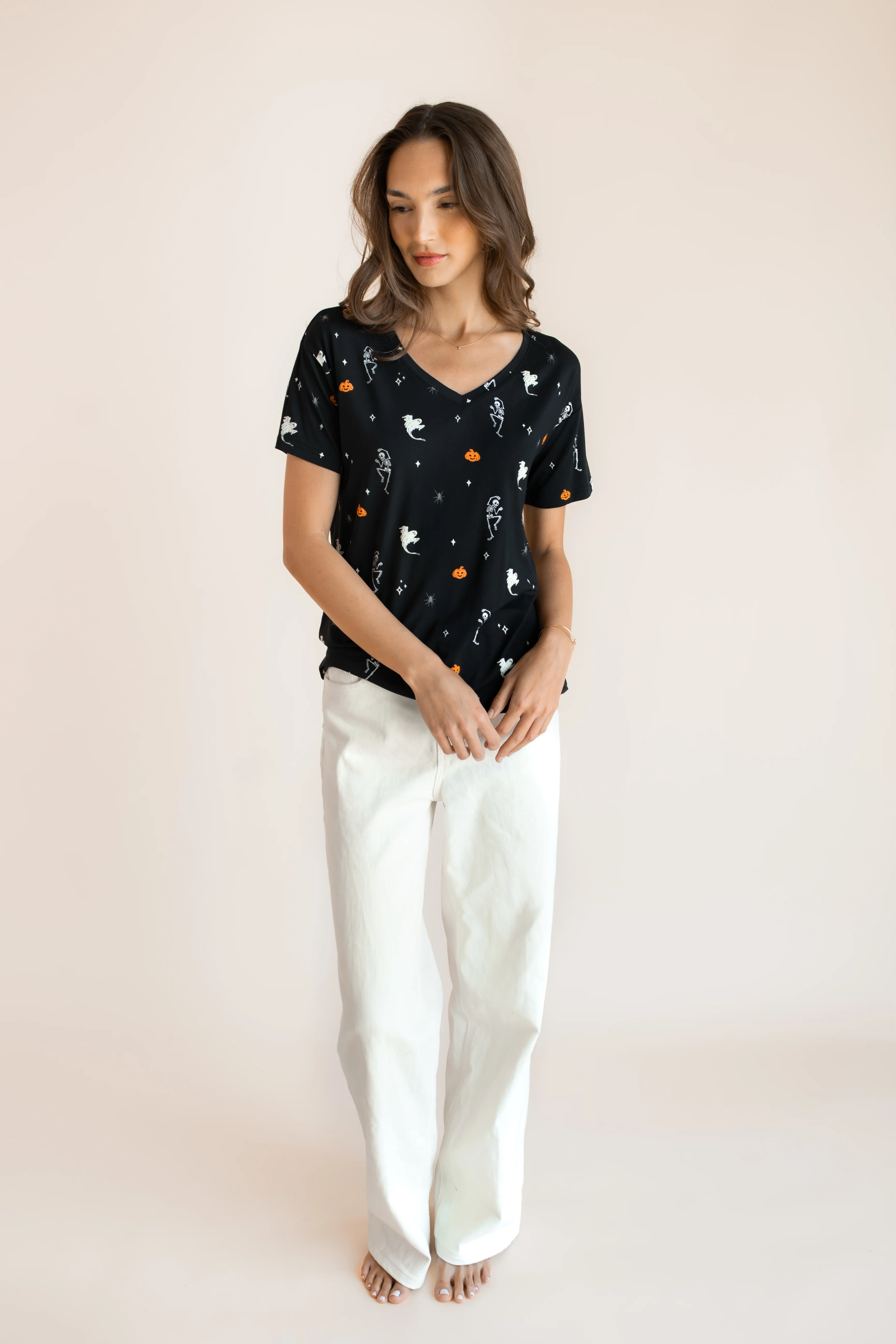 Women's Oversized V-Neck Tee in Halloween Friends