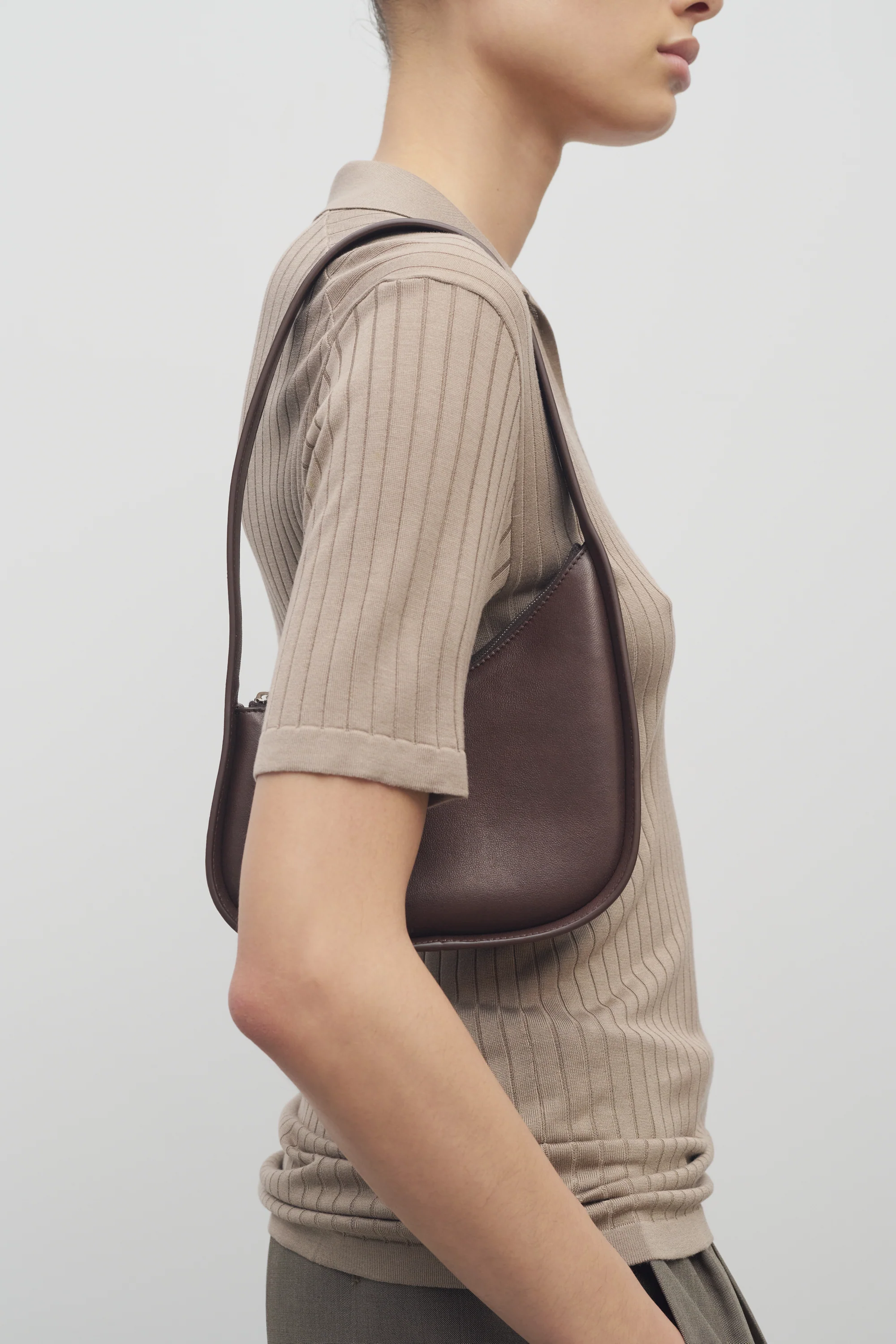 Half Moon Bag in Leather