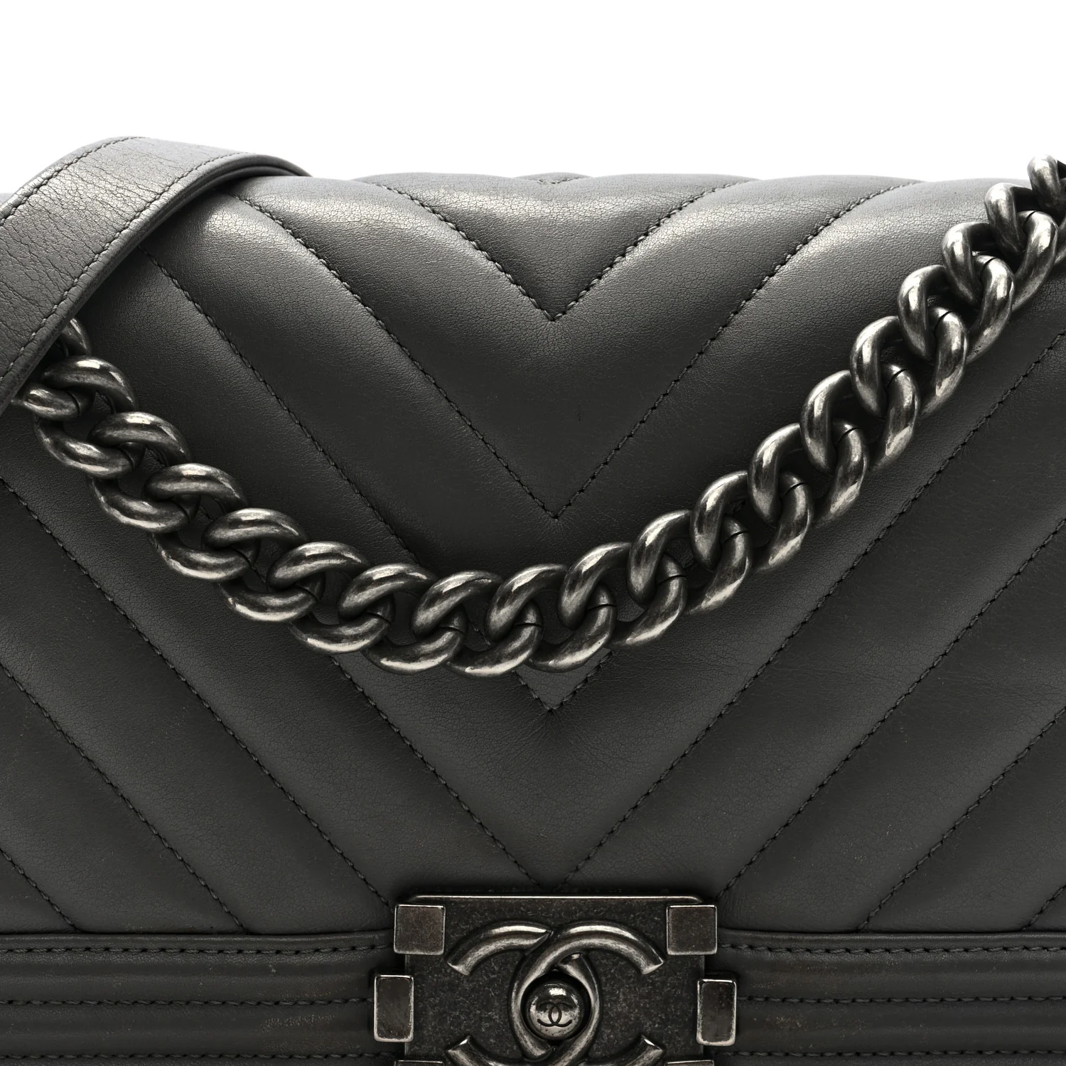 Lambskin Chevron Quilted Medium Boy Flap Grey