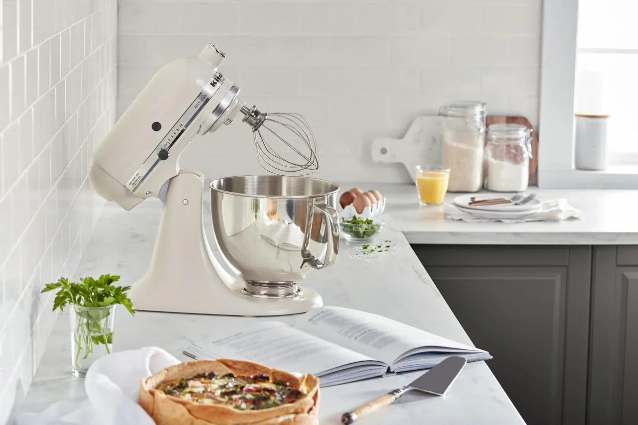 Robot pâtissier KitchenAid Artisan 5 pintes à tête inclinable avec clapet anti-retour