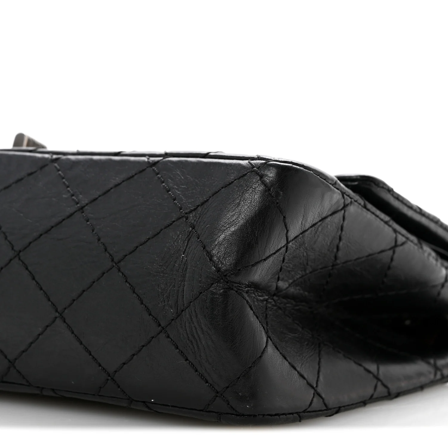 Aged Calfskin Quilted 2.55 Reissue 225 Flap Black