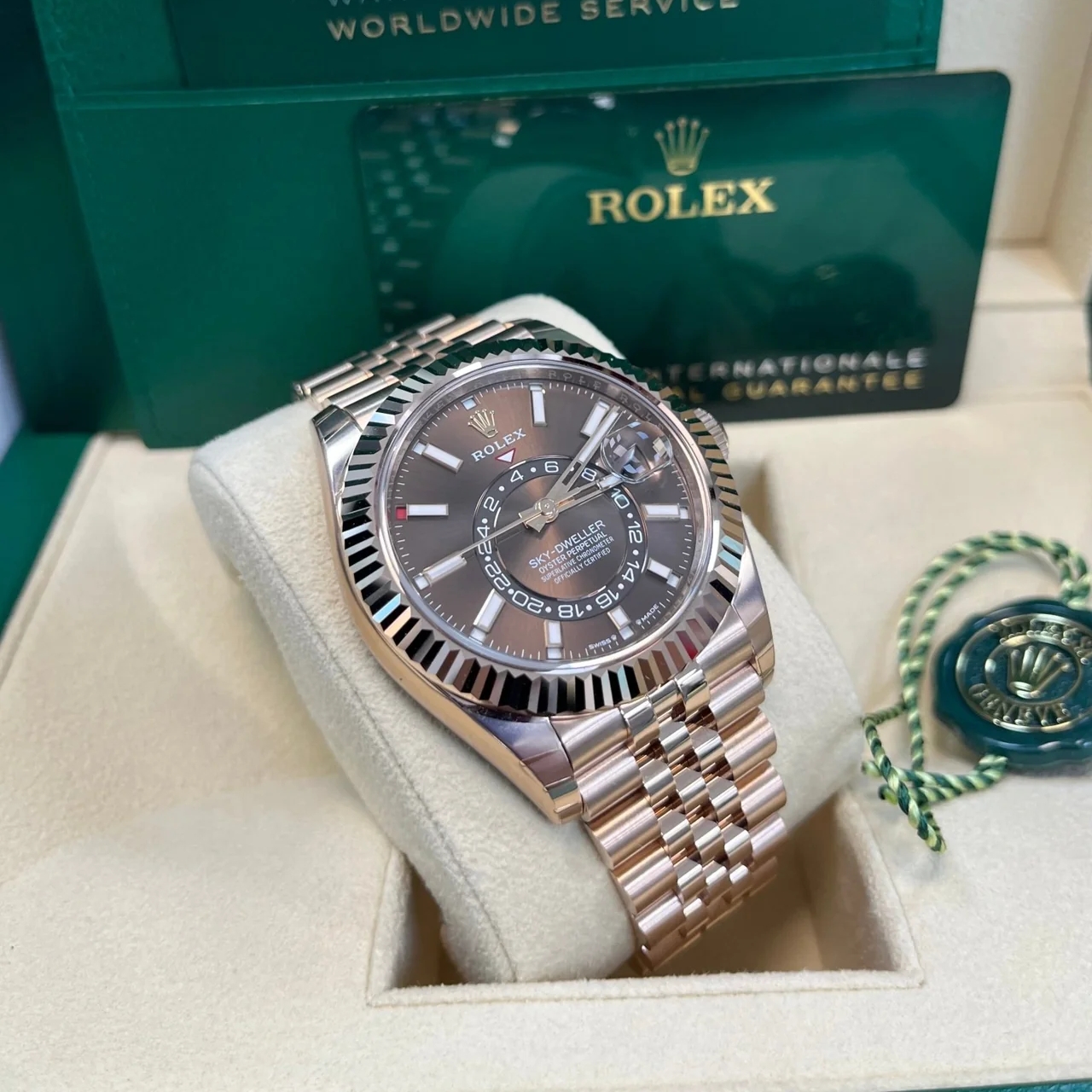 [Super Clone]RLX  Sky-Dweller 42mm Rose Gold Chocolate Dial Jubilee - 336935