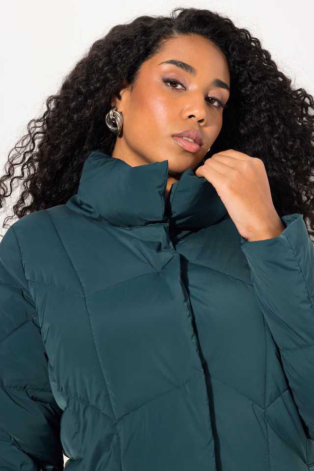 Zigzag Quilted Water Repellent Coat