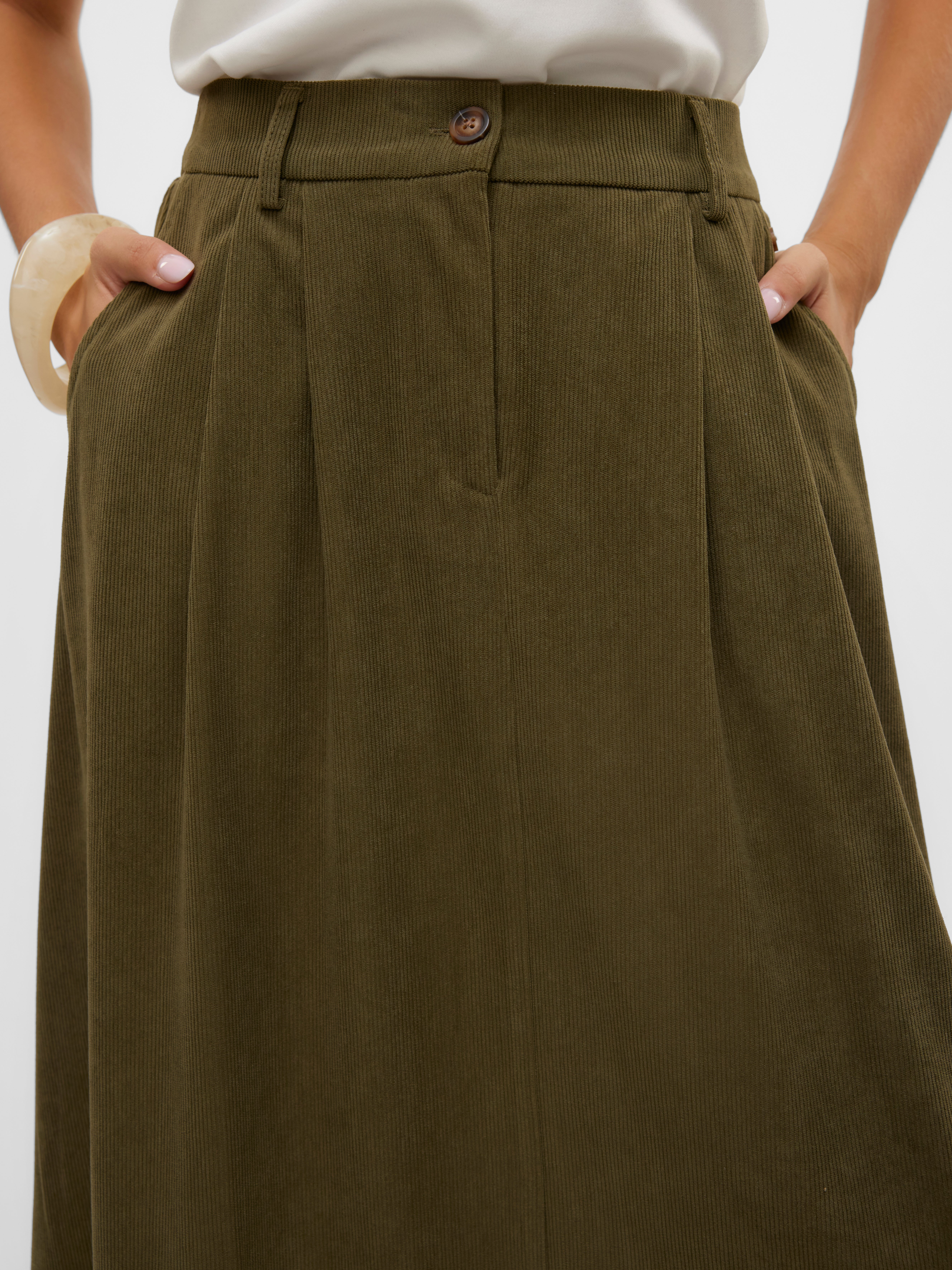 VERO MODA® VMVIENNA High waist Corduroy Midi skirt
