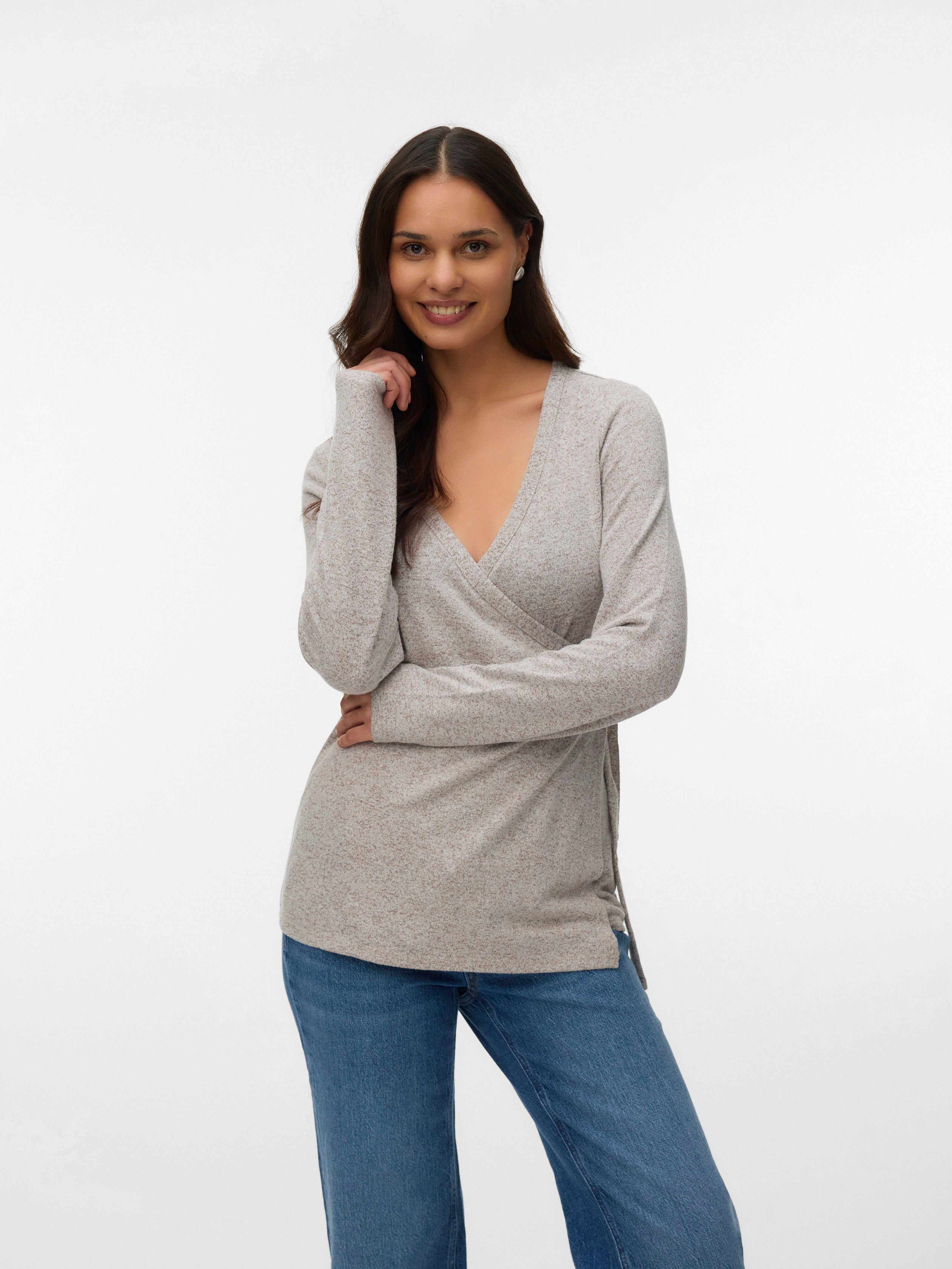 VERO MODA® Regular Fit V-Neck Top