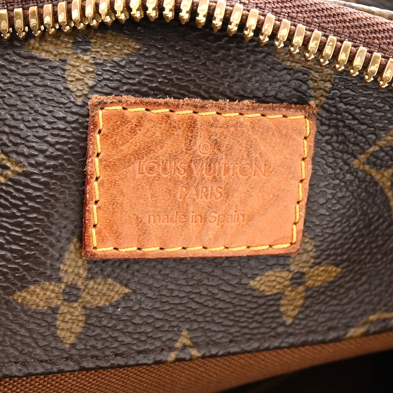Monogram Sully PM
