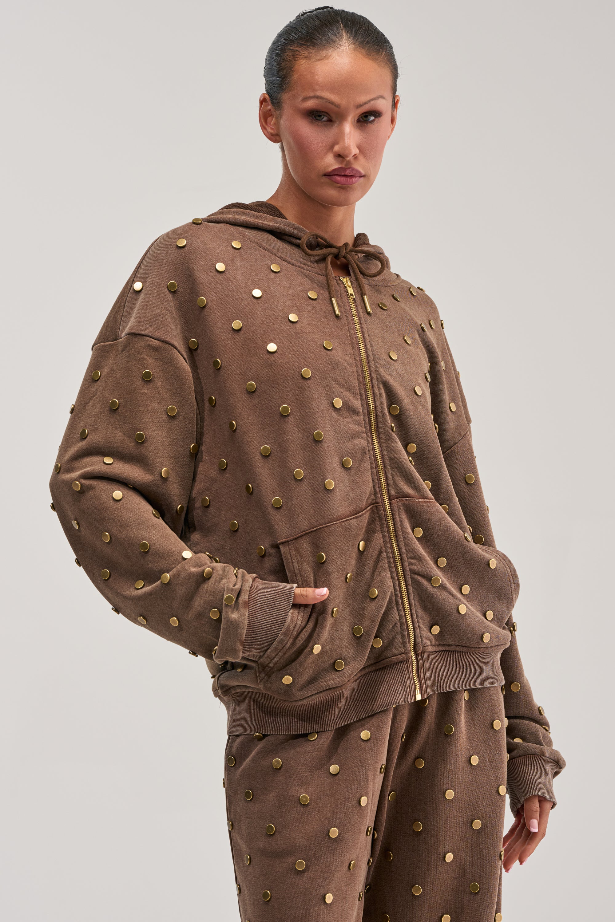 POPPING OFF ZIP UP SWEATSHIRT IN BROWN - Akira Store