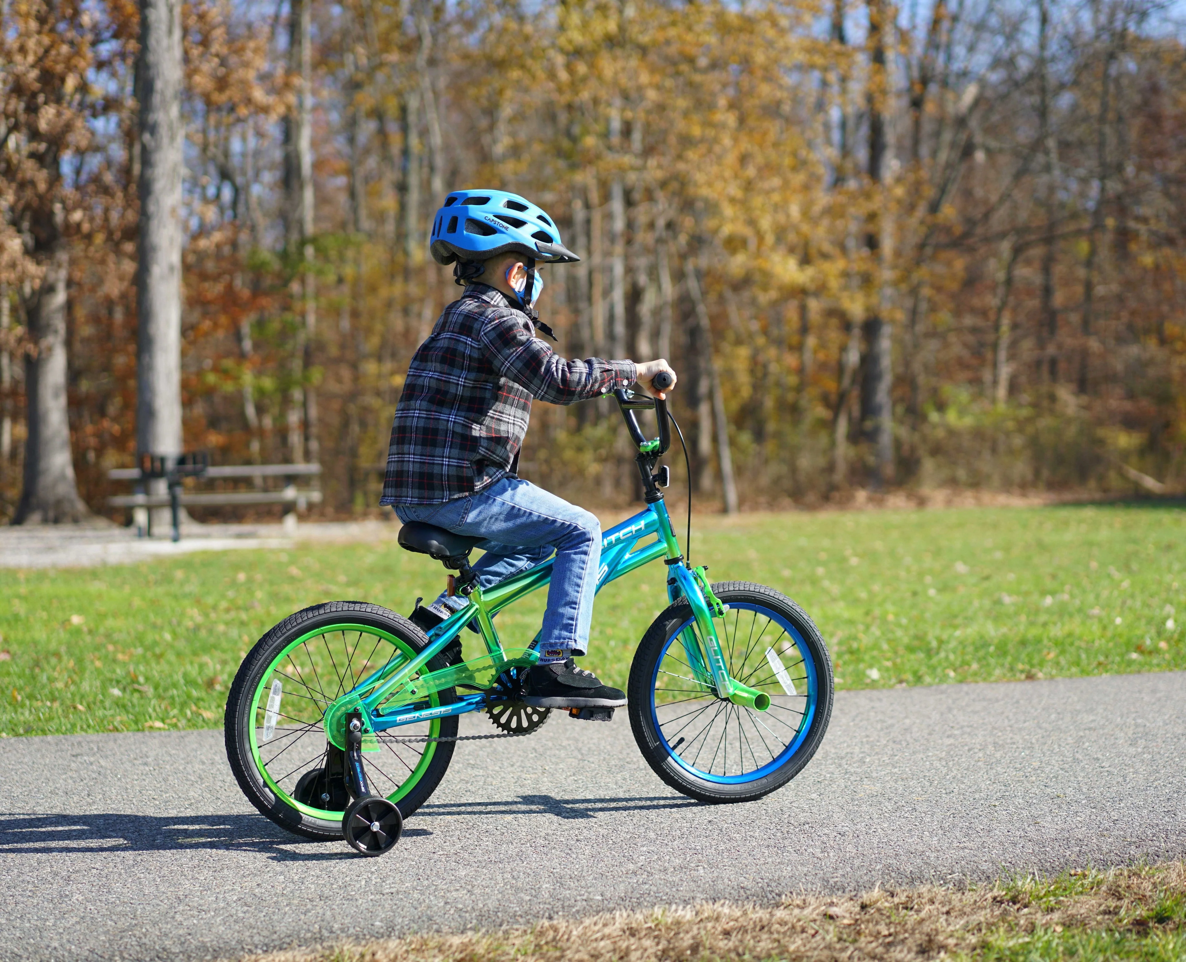 18" Glitch Boy's BMX Bike, Blue/Green - Image 9