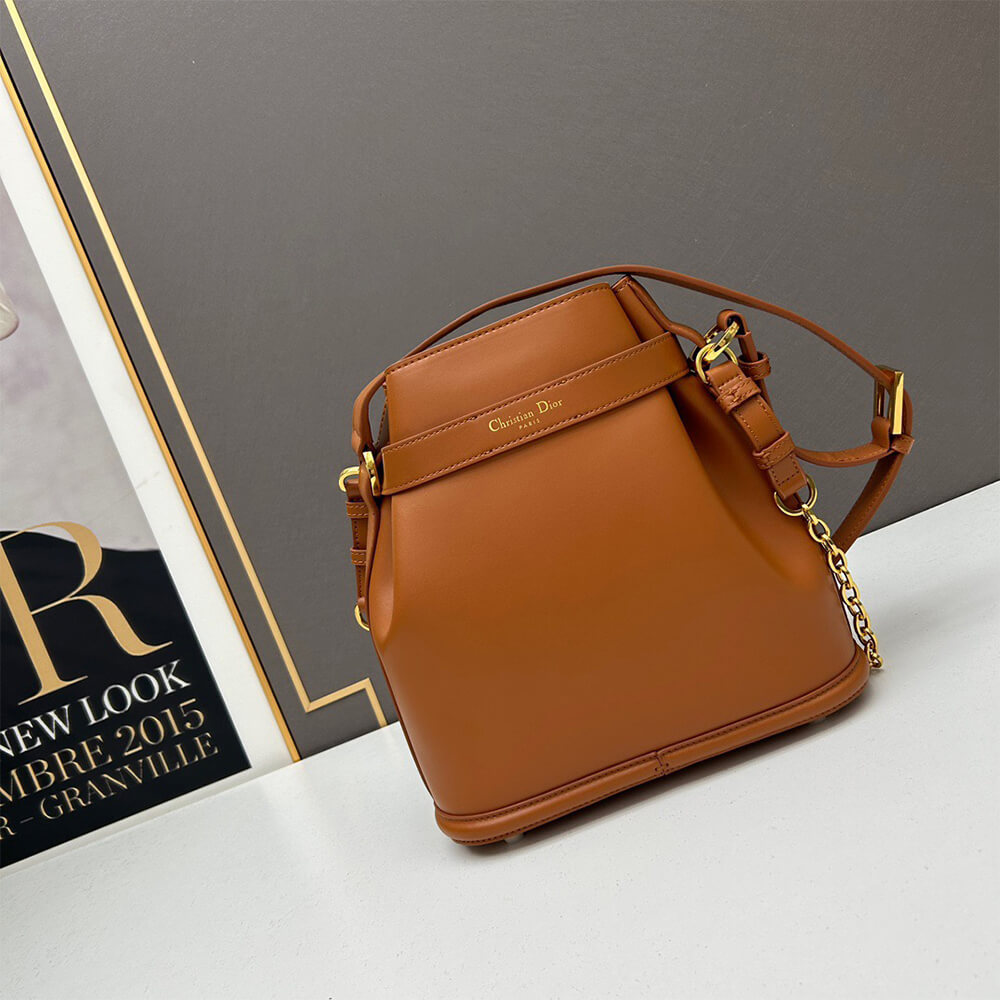 MEDIUM C EST DIOR BAG
