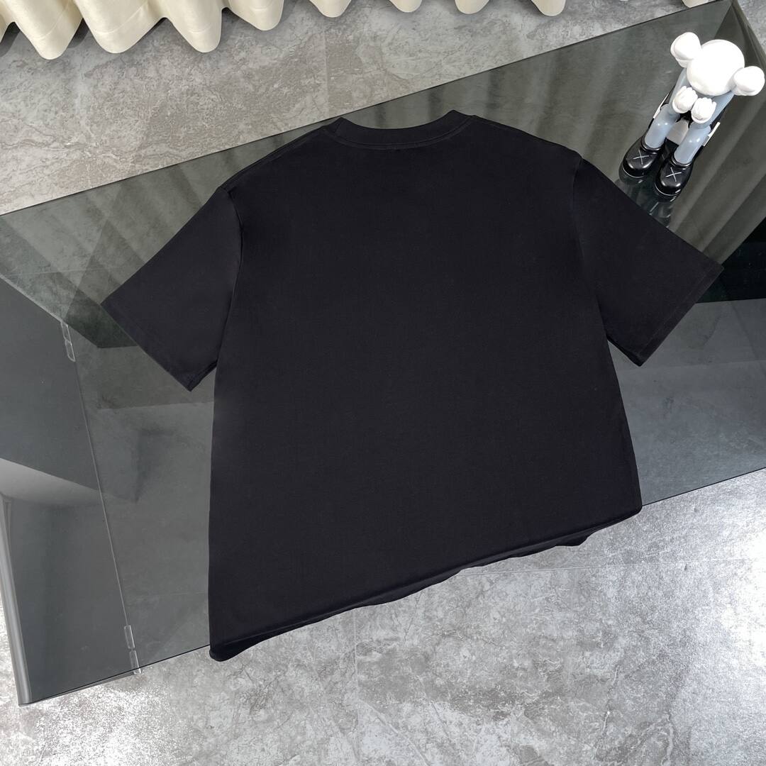 【BALENCIAGA】（バレンシアガ ）半袖 男女兼用半袖Tシャツ