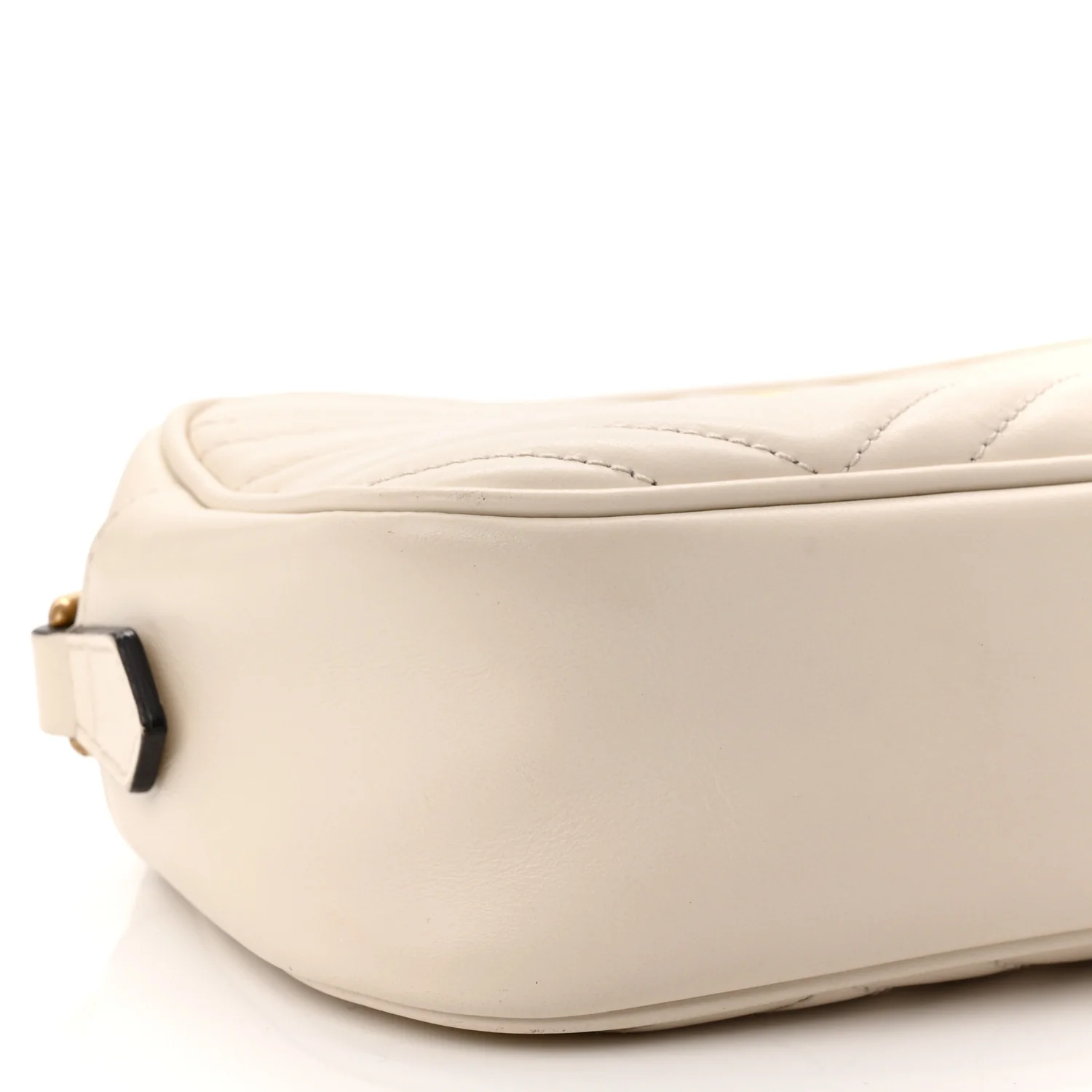 Calfskin Matelasse Small GG Marmont Chain Shoulder Bag White