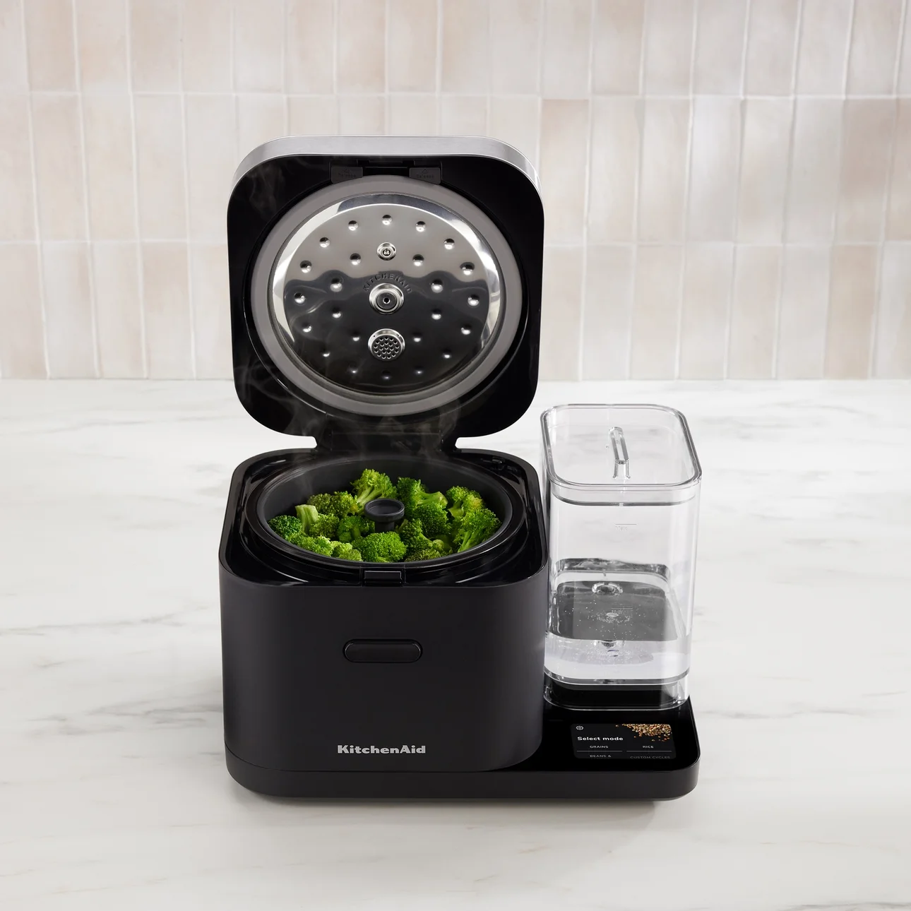 Kitchenaid Grain and Rice Cooker 8 Cup with Automatically Sensing Integrated Scale + Water Tank, KGC3155BM