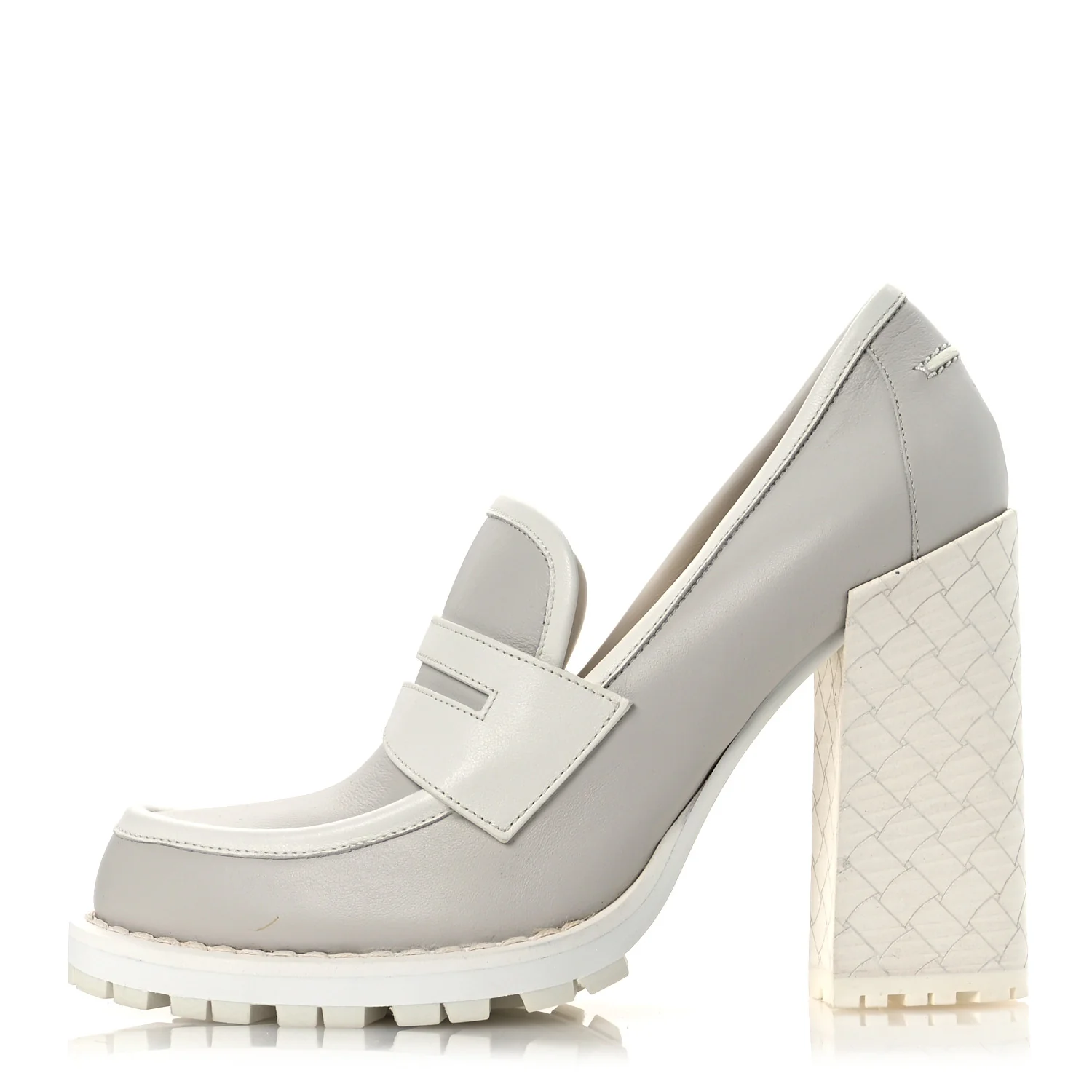 Calfskin Loafer Pumps 39.5 Mist Bianco