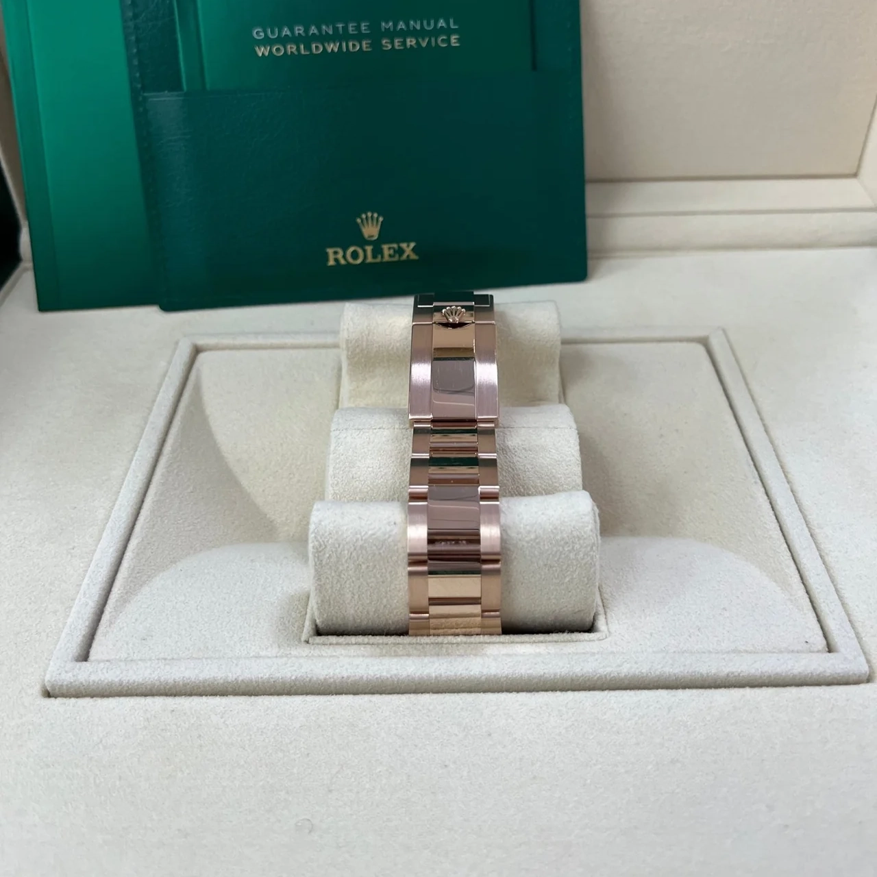 [Super Clone]Rolex Daytona Rainbow Pave DiamondsDial Swiss Replica Watch 18k Rose Gold Bracelet | Ref 116595RBOW