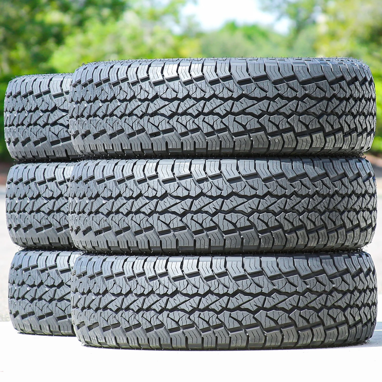 Aplus Shredder AT 235/70R16 106T a/T All-Terrain Tire
