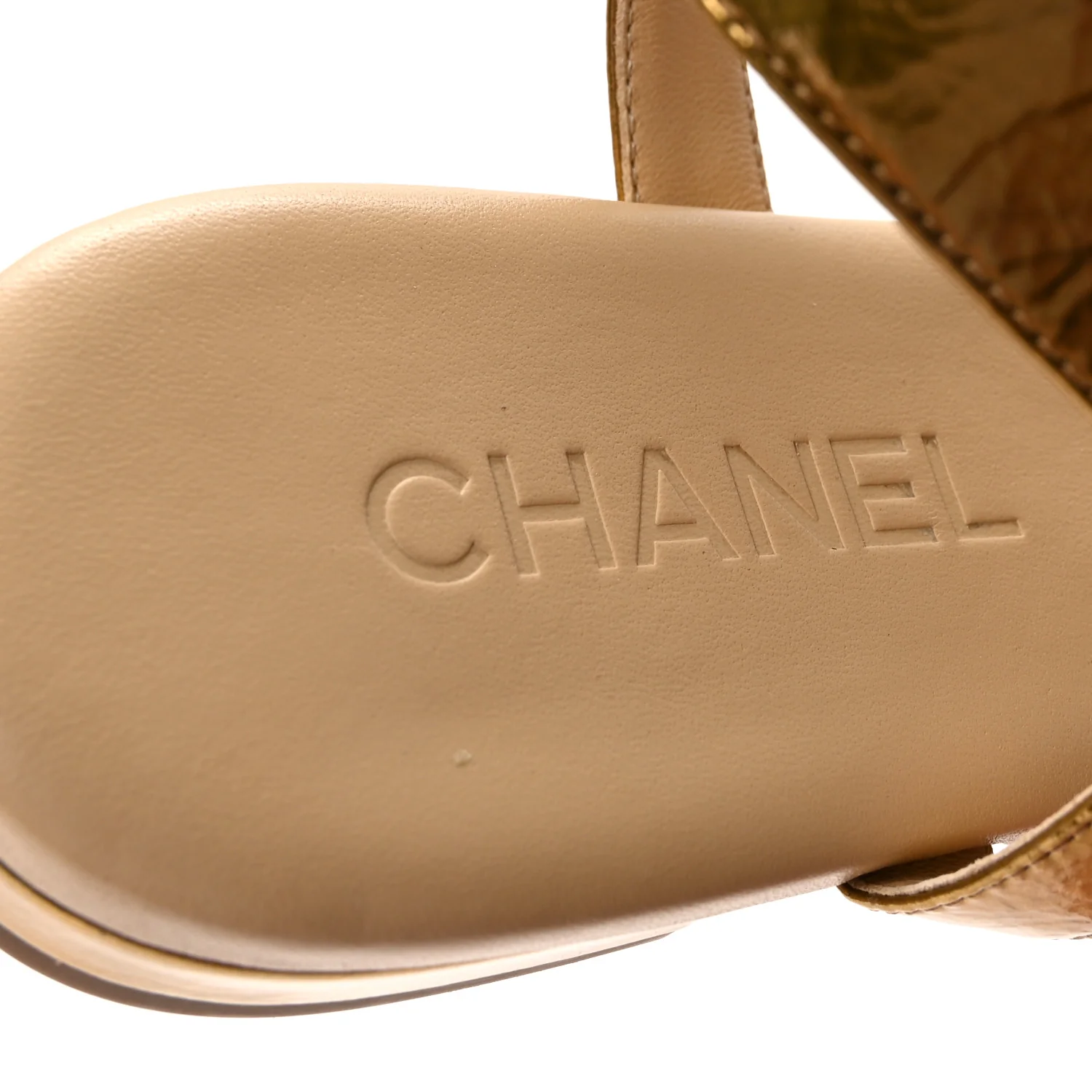 Laminated Lambskin Enamel CC Thong Sandals 38.5 Golden