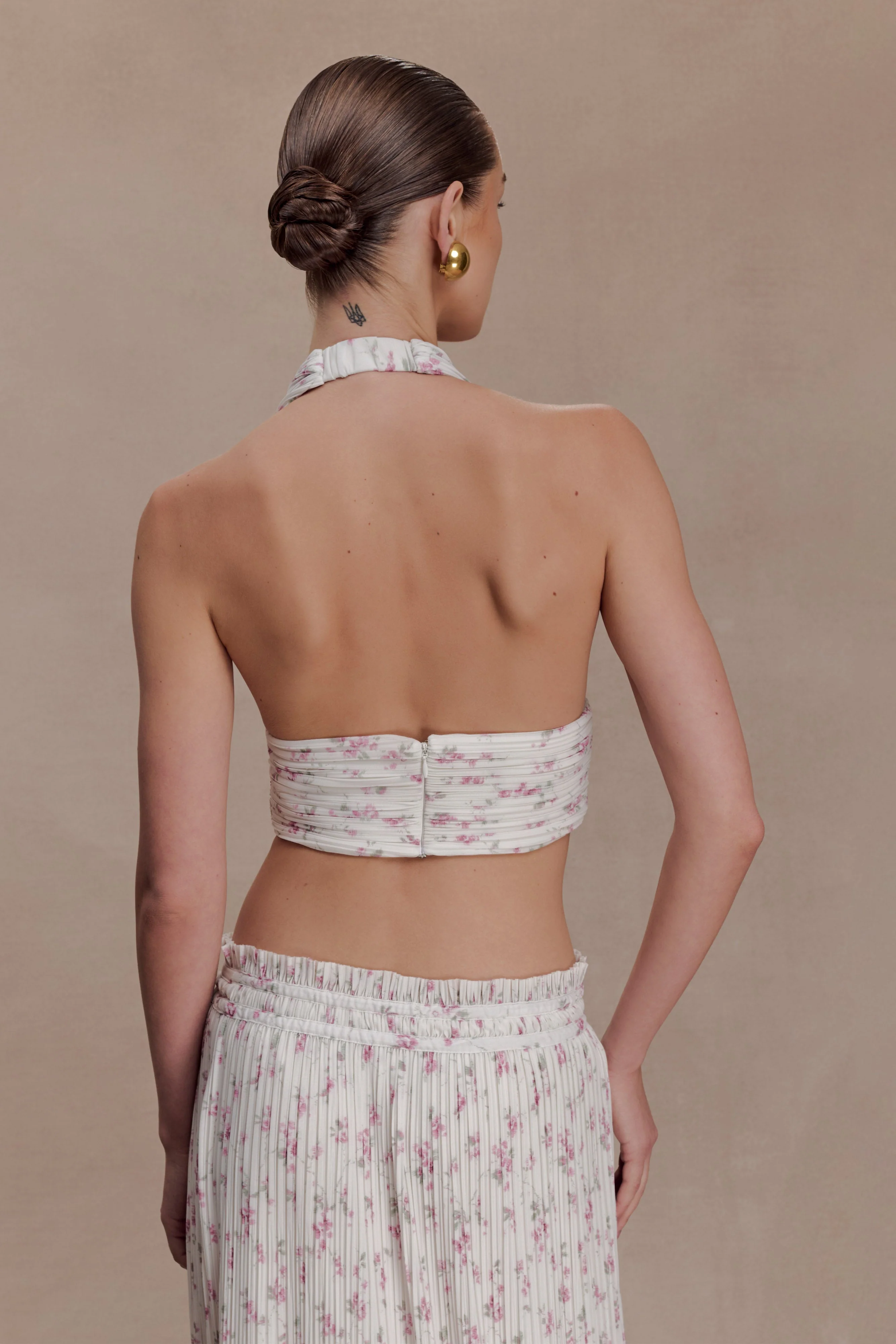 Amaris Sleeveless Plisse Halter Top - Floral Ditsy Print