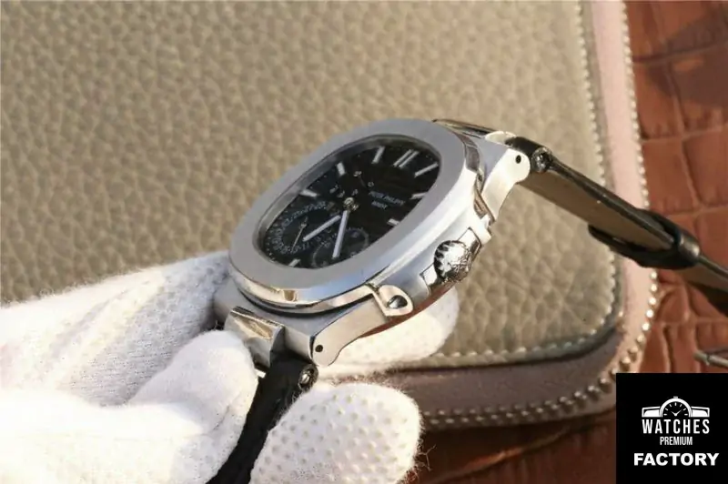 Patek Philippe Nautilus Moonphase 5712G-001 Black Dial