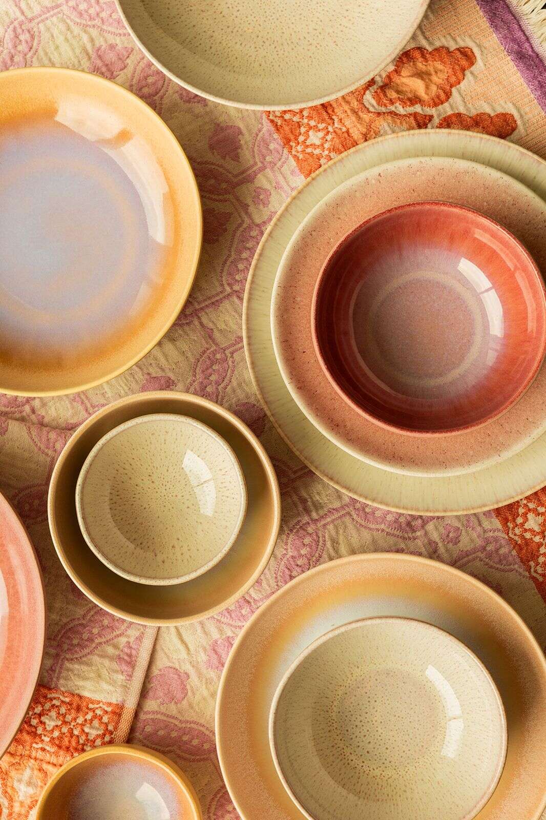 Pastabord lichtroze reactive glaze funky