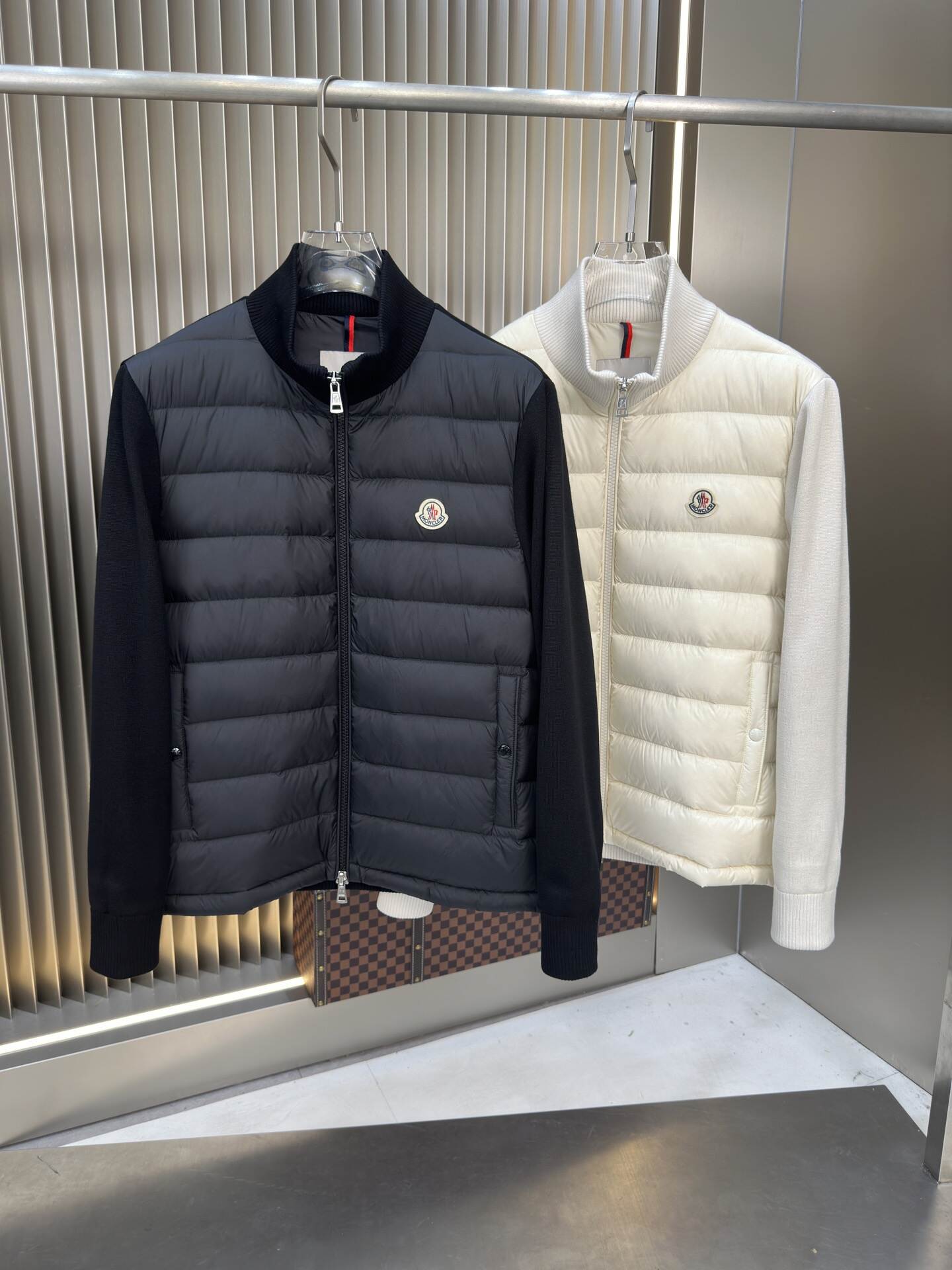 Moncler（モンクレール） 2025年最新作 ファッションデザイナーズモデル ダウン×ニットジャケット
