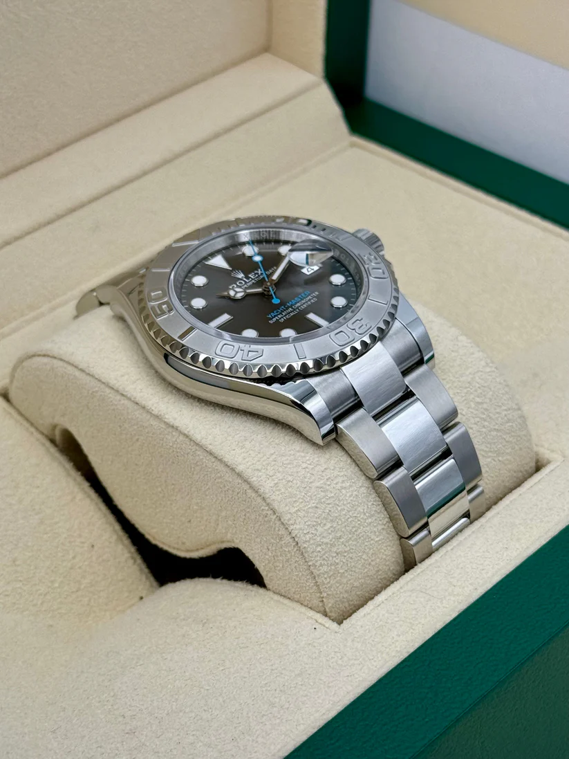 [Super Clone]RLX Yacht-Master 40mm Platinum & Stainless Steel - Dark Rhodium Dial (Ref# 126622)