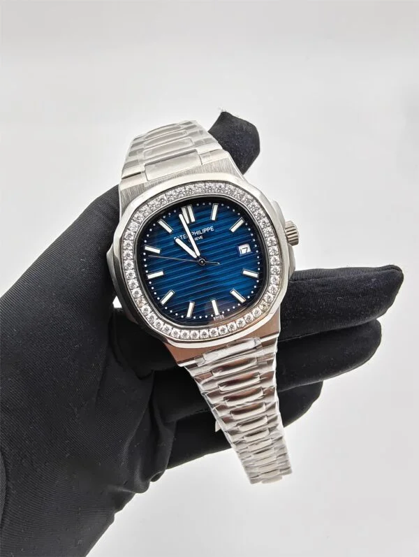 Patek Philippe Nautilus 5713 / 1G-010 Stainless Steel Strap replica Psp6223