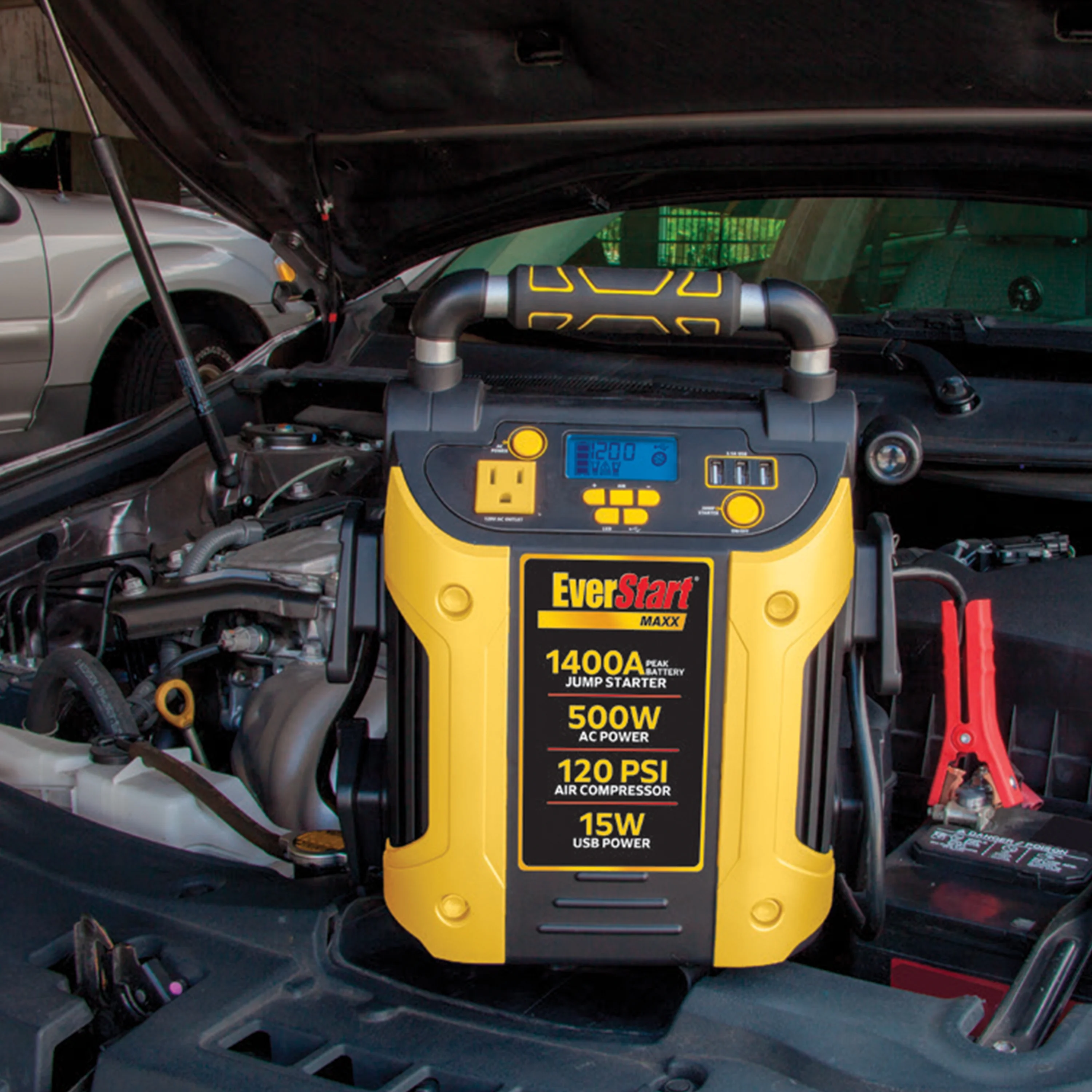 Maxx J5CPDE 1400 Peak Amps Jump Starter, Power Station, 500W Inverter, 120 PSI Compressor - Image 5